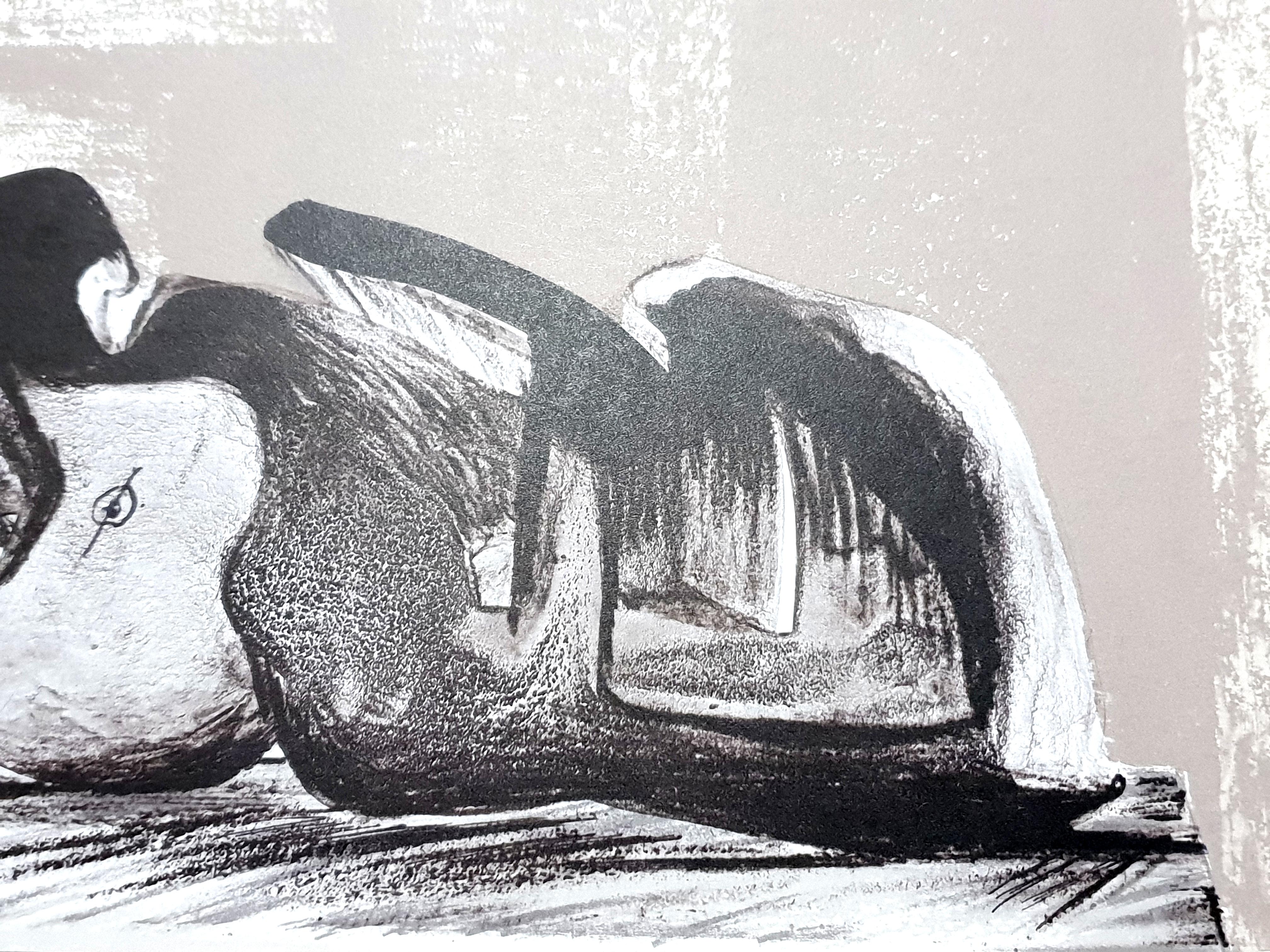 Henry Moore -  Original Lithograph For Sale 1