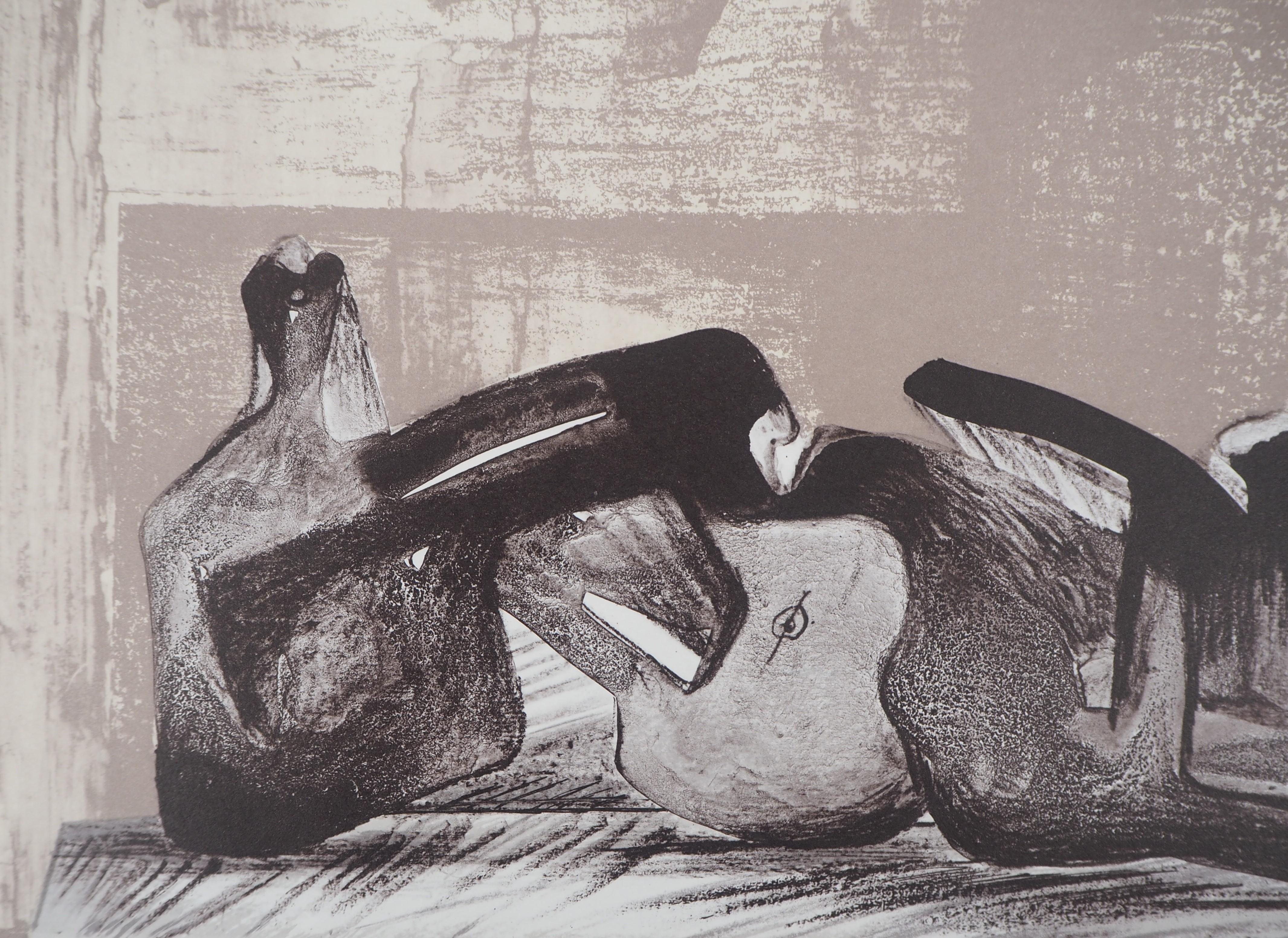 Reclining Figure - Original lithograph - Modern Print by Henry Moore