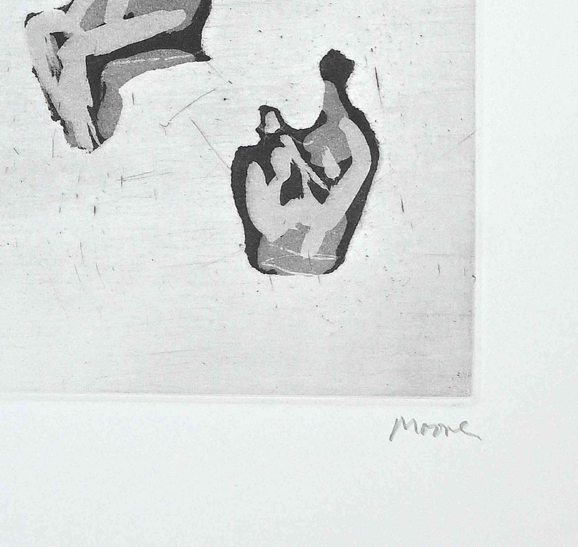 Six mother and child studies is an original contemporary artwork realized by the British artist  Henry Moore  (Castleford, 1898 - Much Hadham, 1986) in 1976

Original Aquatint and Etching.

Hand-signed on the lower right in pencil: Moore .

Numbered