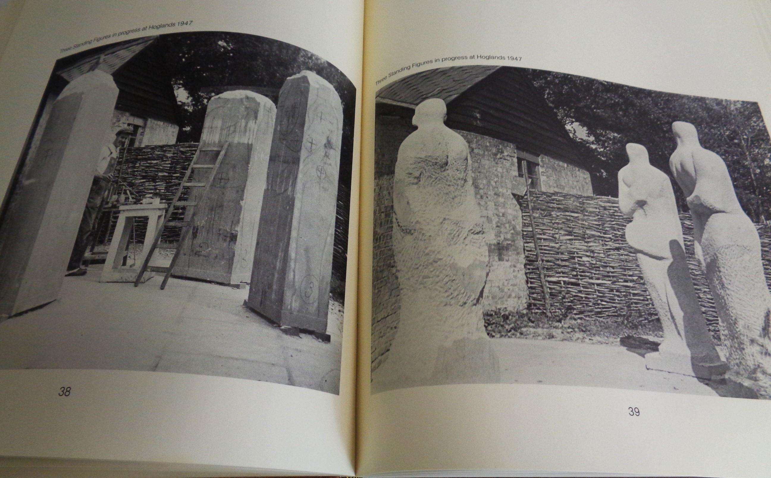 Le sculture di Henry Moore nel paesaggio - 1978 Clarkson N. Potter - 1a edizione in vendita 8