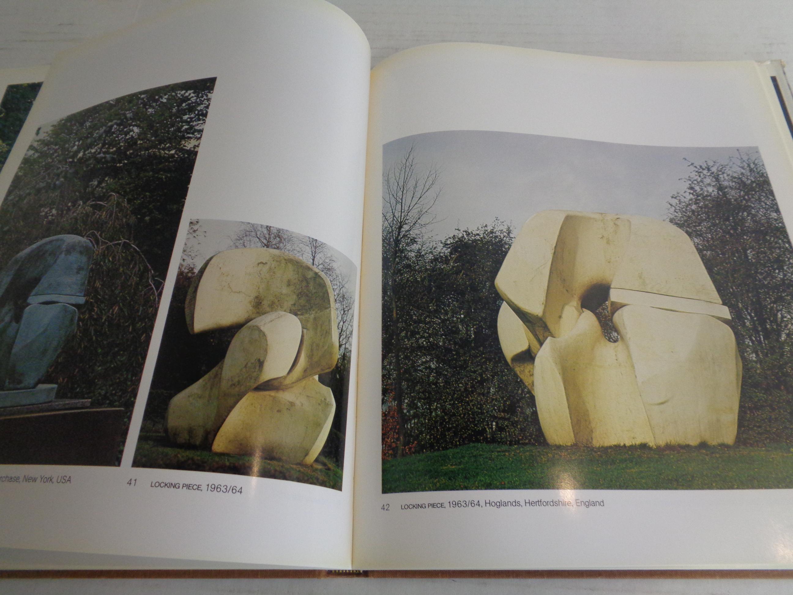 Le sculture di Henry Moore nel paesaggio - 1978 Clarkson N. Potter - 1a edizione in vendita 9