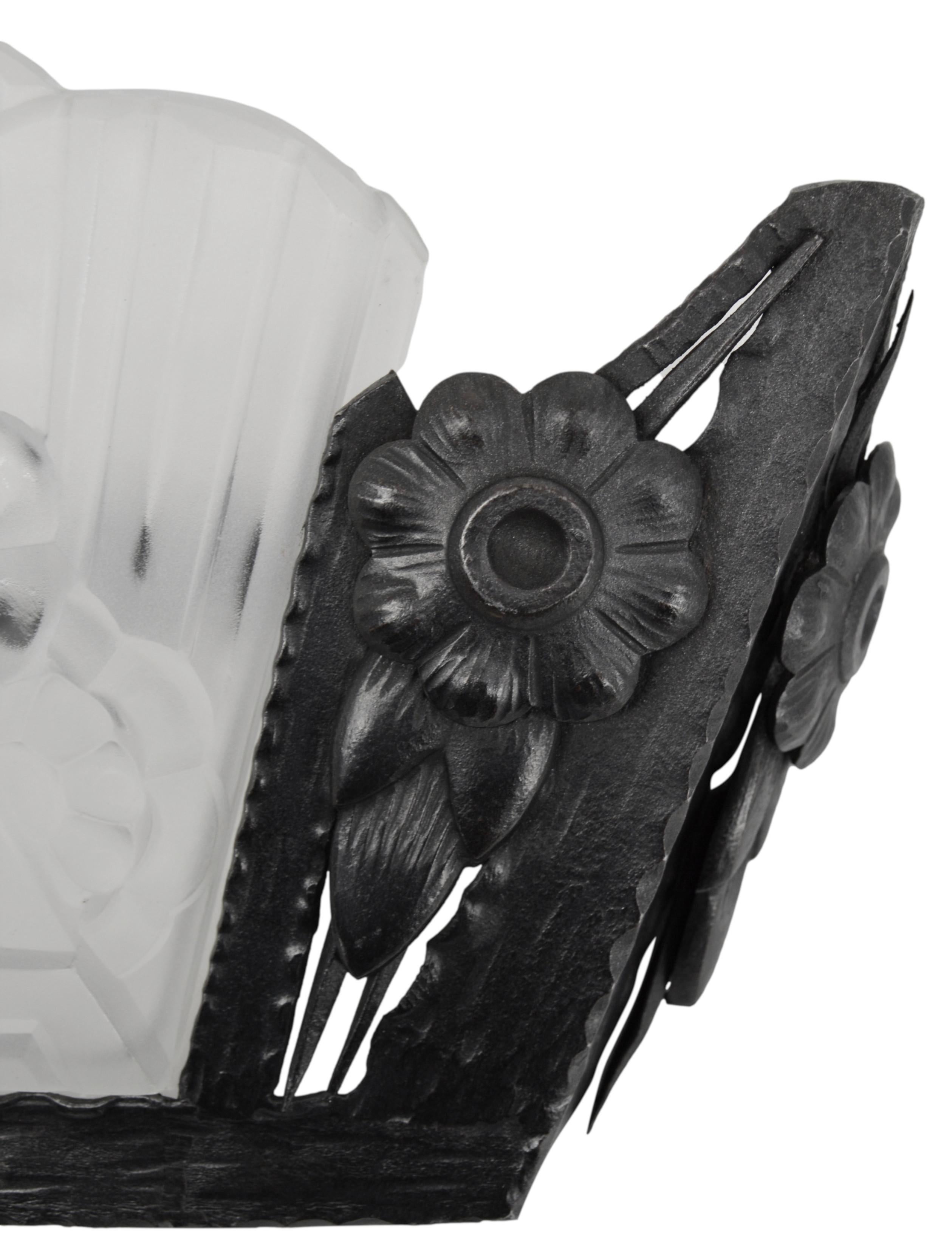 Early 20th Century Henry Mouynet Rare French Art Deco Pair of Wall Sconces, 1920 For Sale