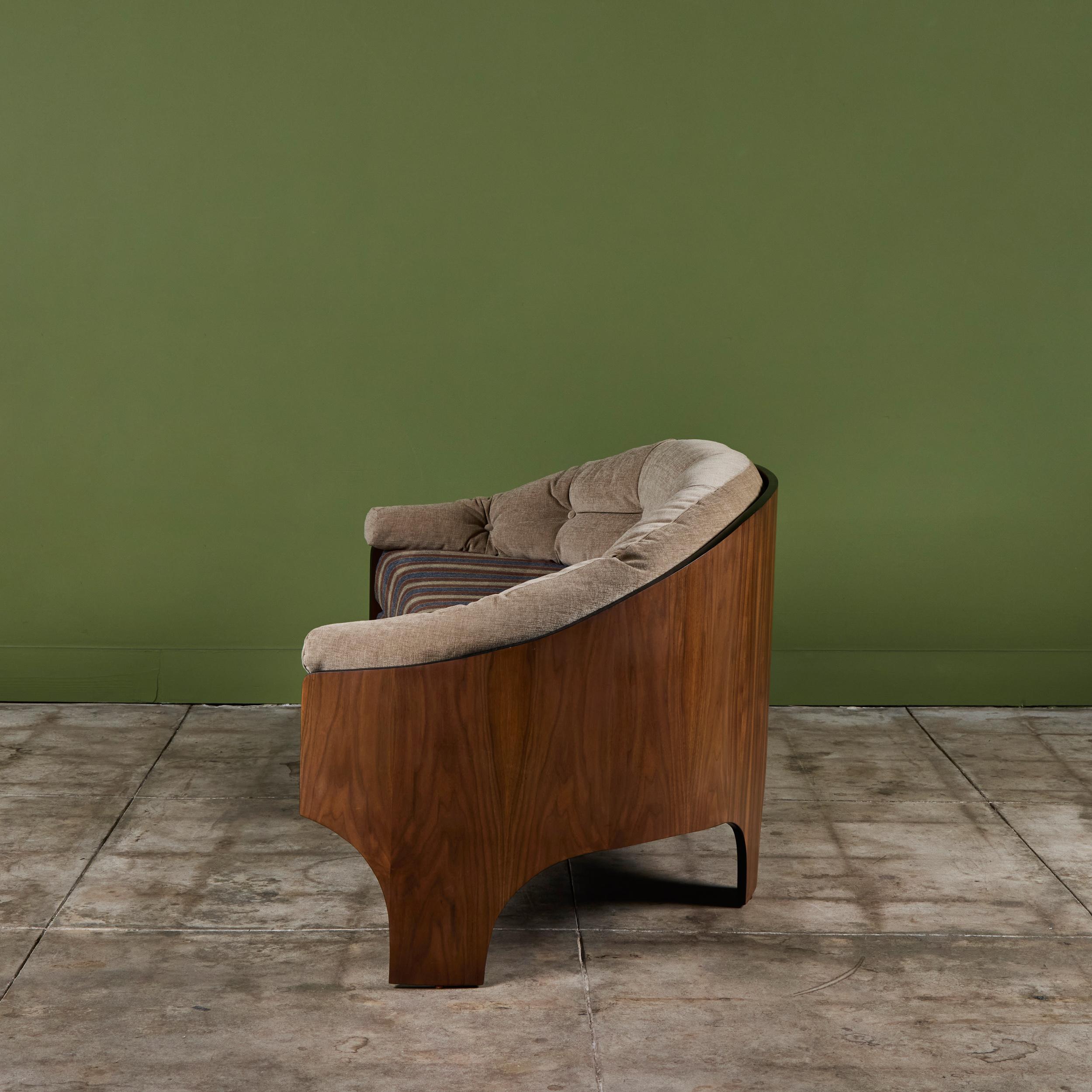 Metà XX secolo Divano 'Intimate Island' di Henry P. Glass per Richbilt Furniture in vendita