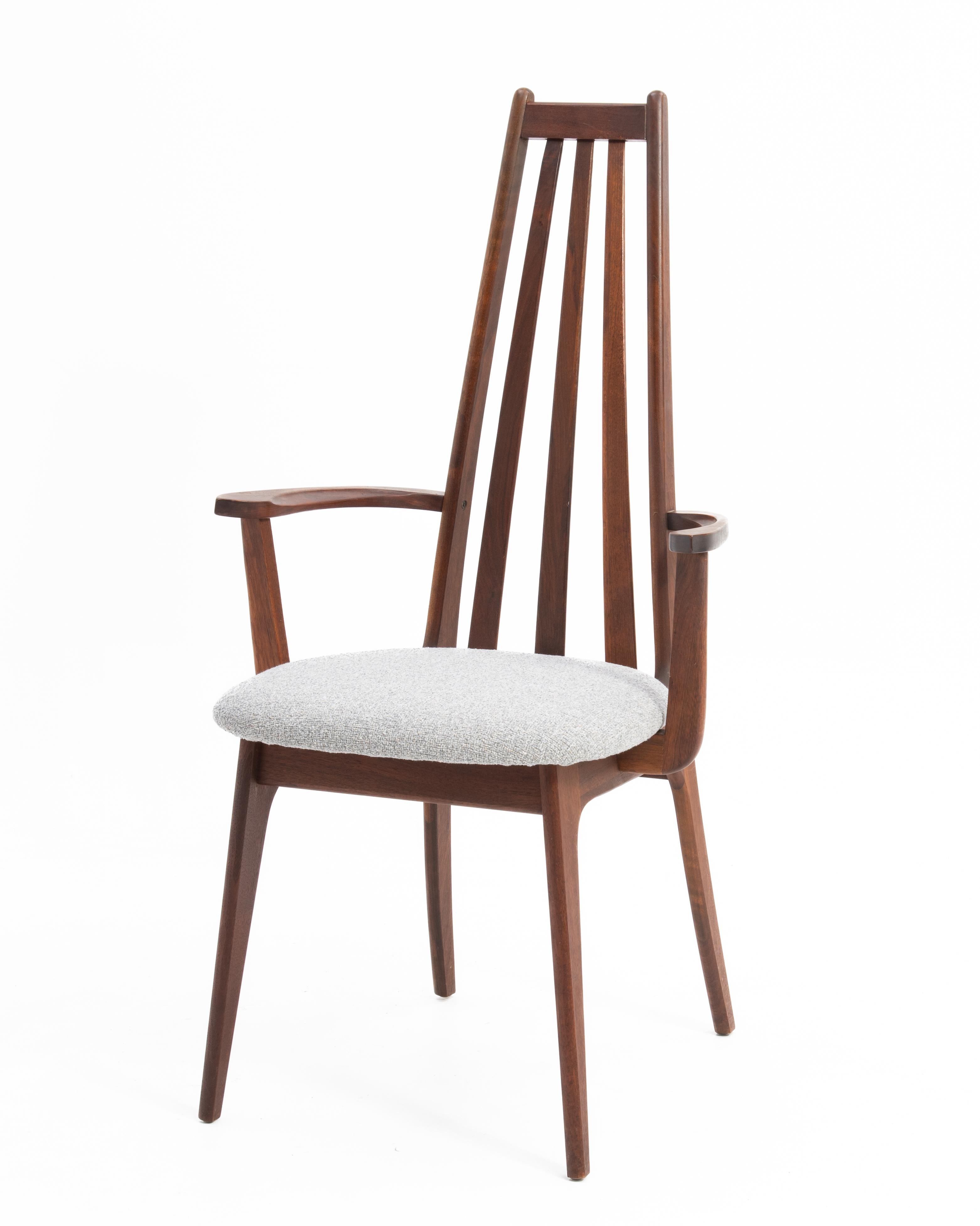Mid-Century Modern Henry P. Glass Richbilt MFG Pearsall High Back Walnut Dining Armchairs Set of 4 For Sale