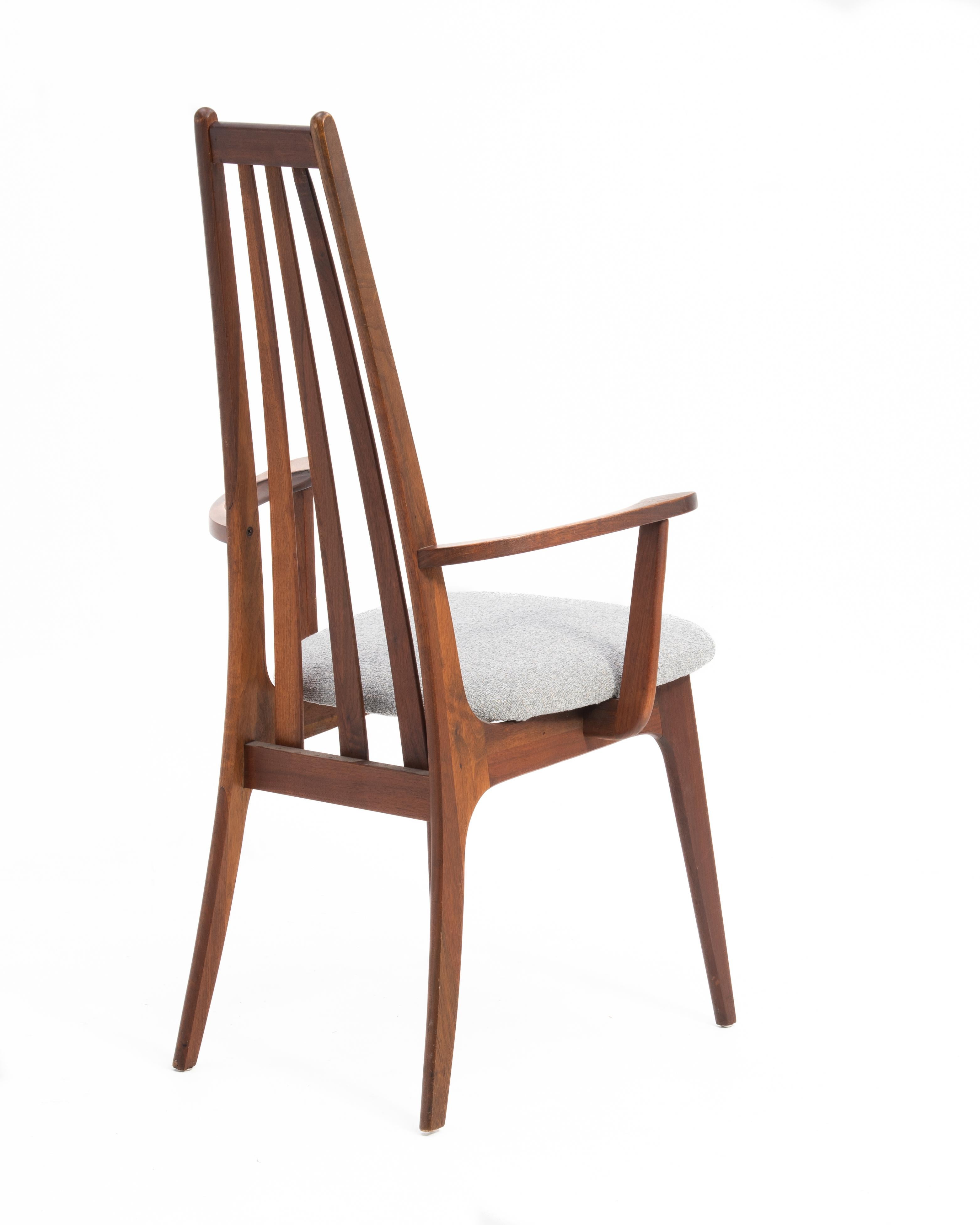 Henry P. Glass Richbilt MFG Pearsall Esszimmerstühle aus Nussbaumholz mit hoher Rückenlehne, 4er-Set im Angebot 2
