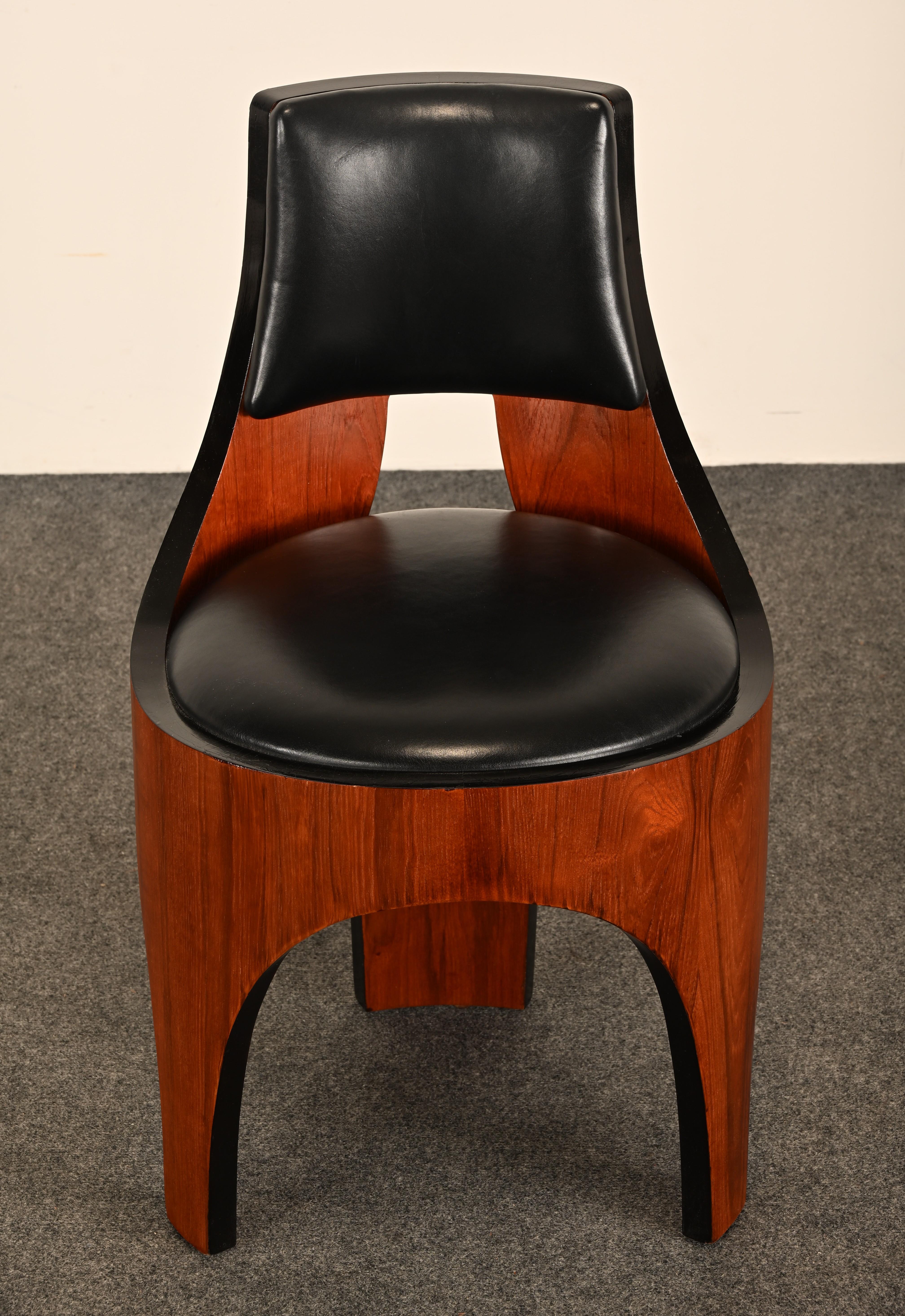 Henry P. Glass Dreibeiniger Stuhl aus Nussbaum und Leder, 1950er Jahre im Zustand „Gut“ im Angebot in Hamburg, PA