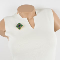 Henry Perichon Broche en bronze doré avec cabochons de verre