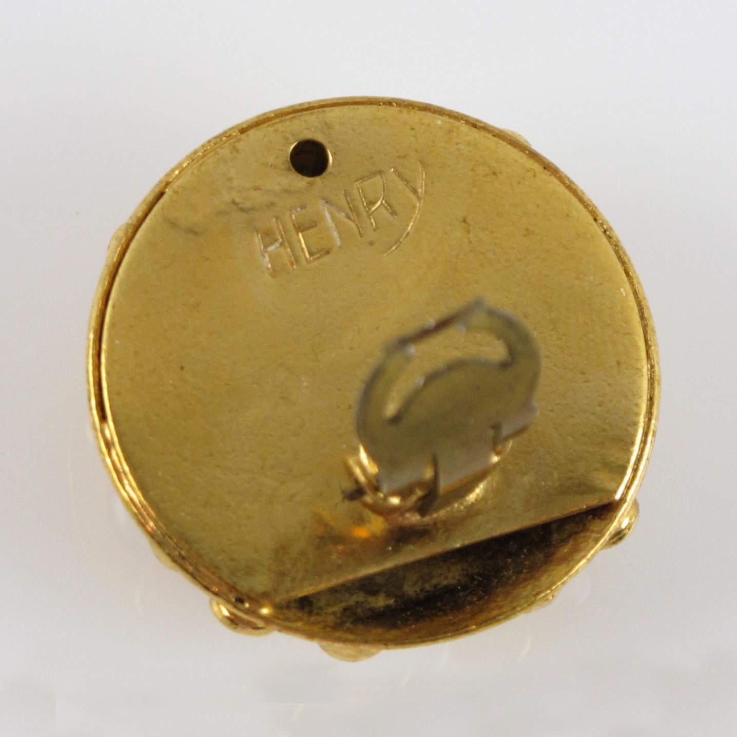 Henry Perichon Clips d'oreilles en métal doré ornés de bijoux Pour femmes en vente