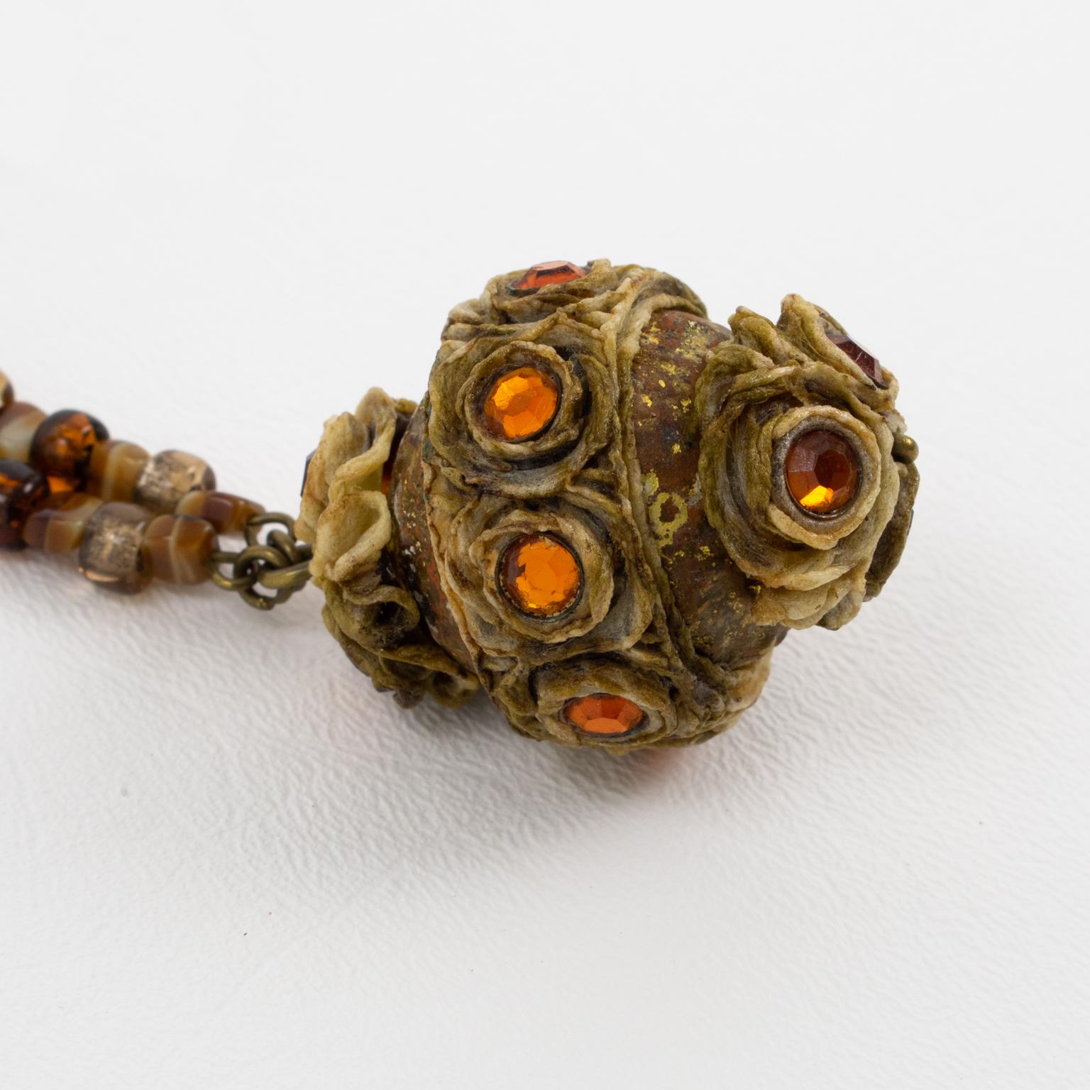 Henry Perichon Collier chaîne serpentine avec pendentif en forme de clou orné de bijoux en vente 1
