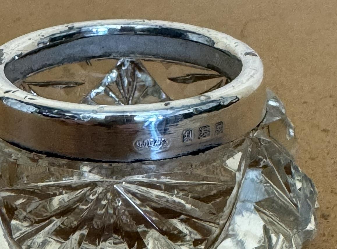 HENRY PERKINS & SONS ANTIQUE CUT GLASS CRYSTAL TRiNKET POT STERLING SILVER TRIM For Sale 3