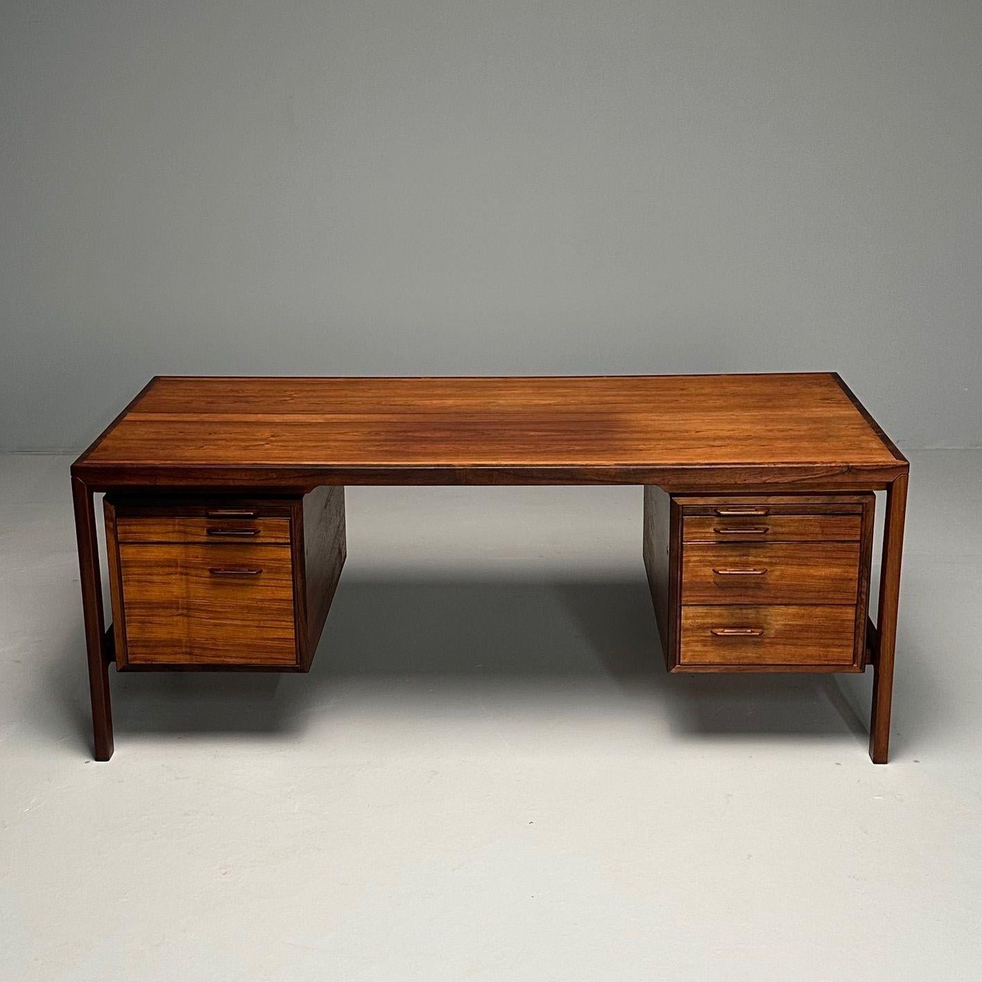 Henry Rosengren, Danish Mid-Century Modern, Floating Desk, Brazilian Rosewood In Good Condition For Sale In Stamford, CT