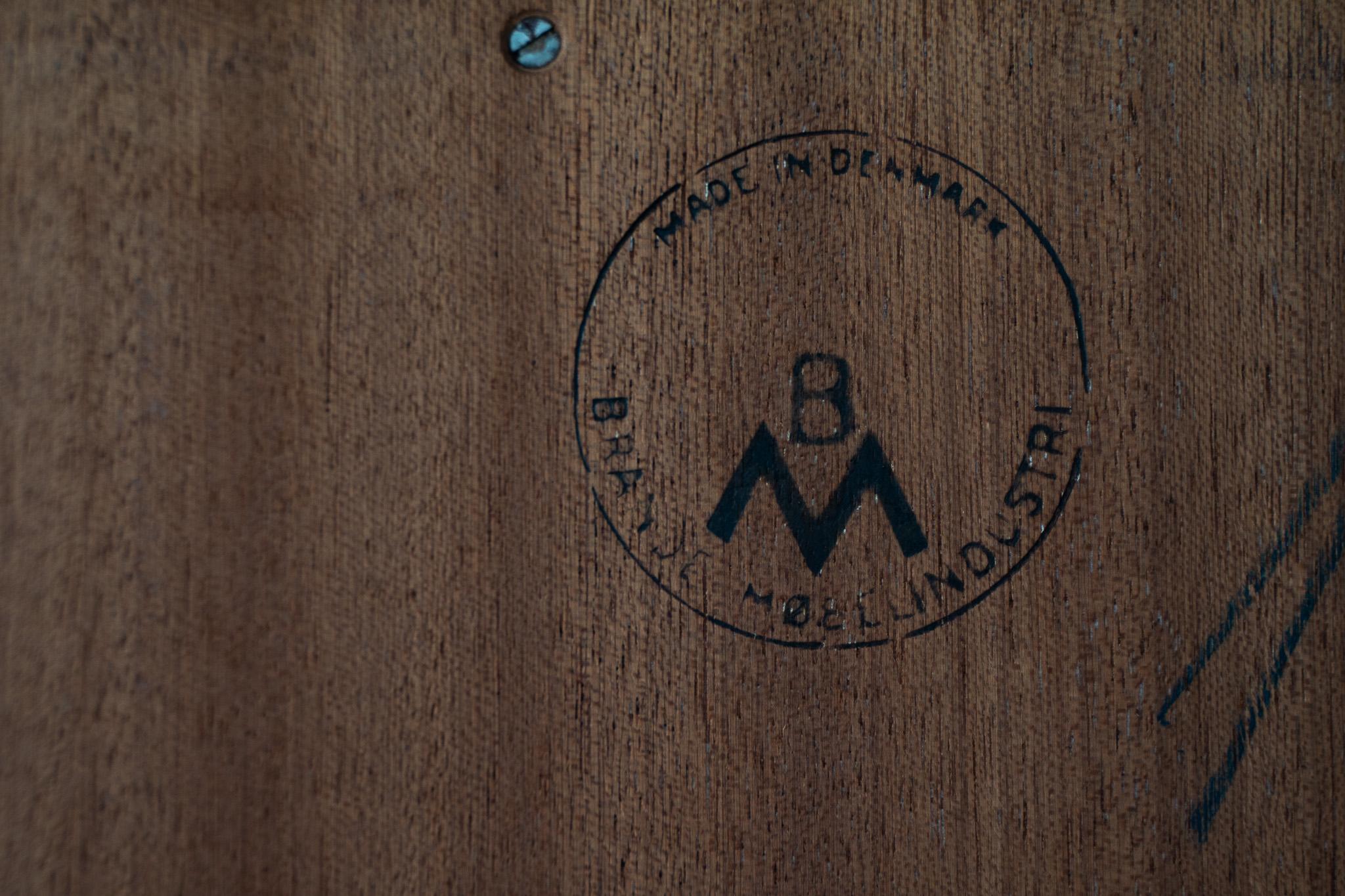 Henry Rosengren Hansen Brande Møbelindustri Credenza Rosewwod Metà Secolo in vendita 2