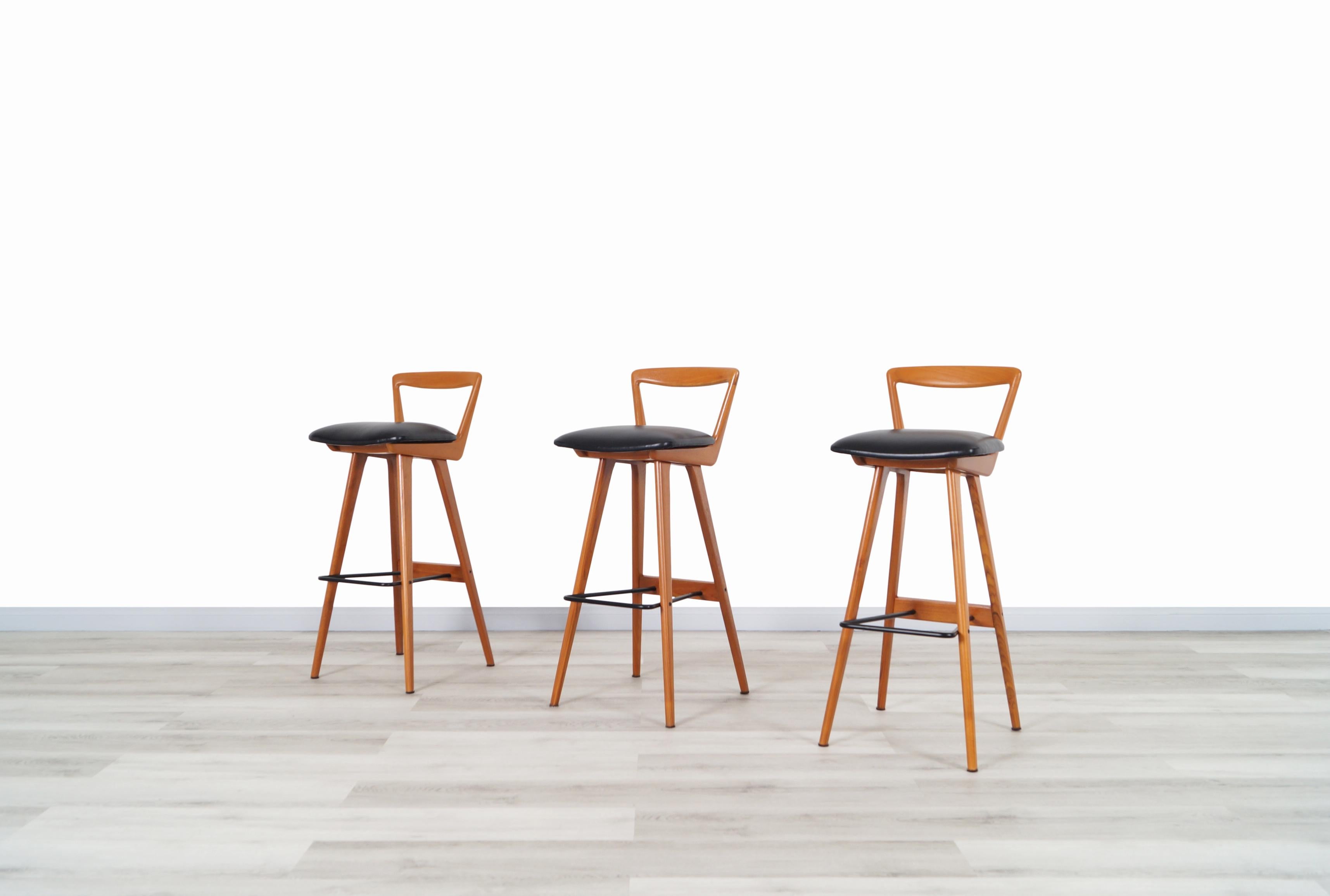 Mid-20th Century Henry Rosengren Hansen Danish Teak Bar Stools for Brande Møbelindustri