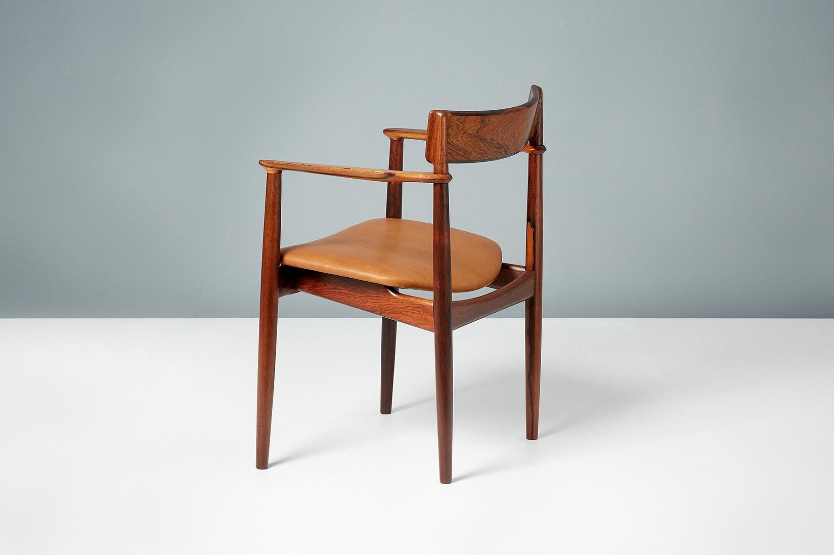 Fauteuil Henry Rosengren Hansen en bois de rose et cuir, 1960 en vente 2