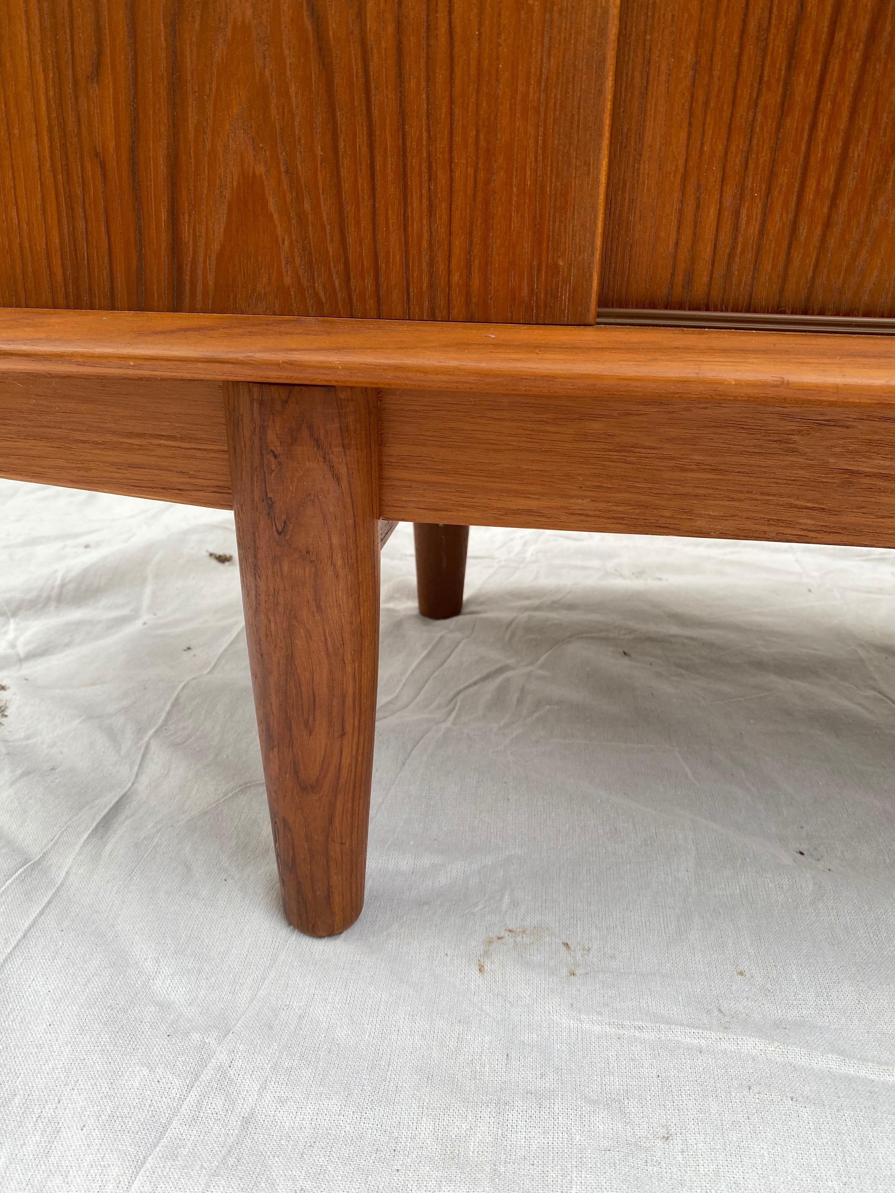 Henry Rosengren Hansen Teak Credenza for Skovby Mobelfabrik, Denmark 6
