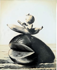 Henry Rox Canoa bananera sobre ballena sandía, grabado vintage en plata c.1944
