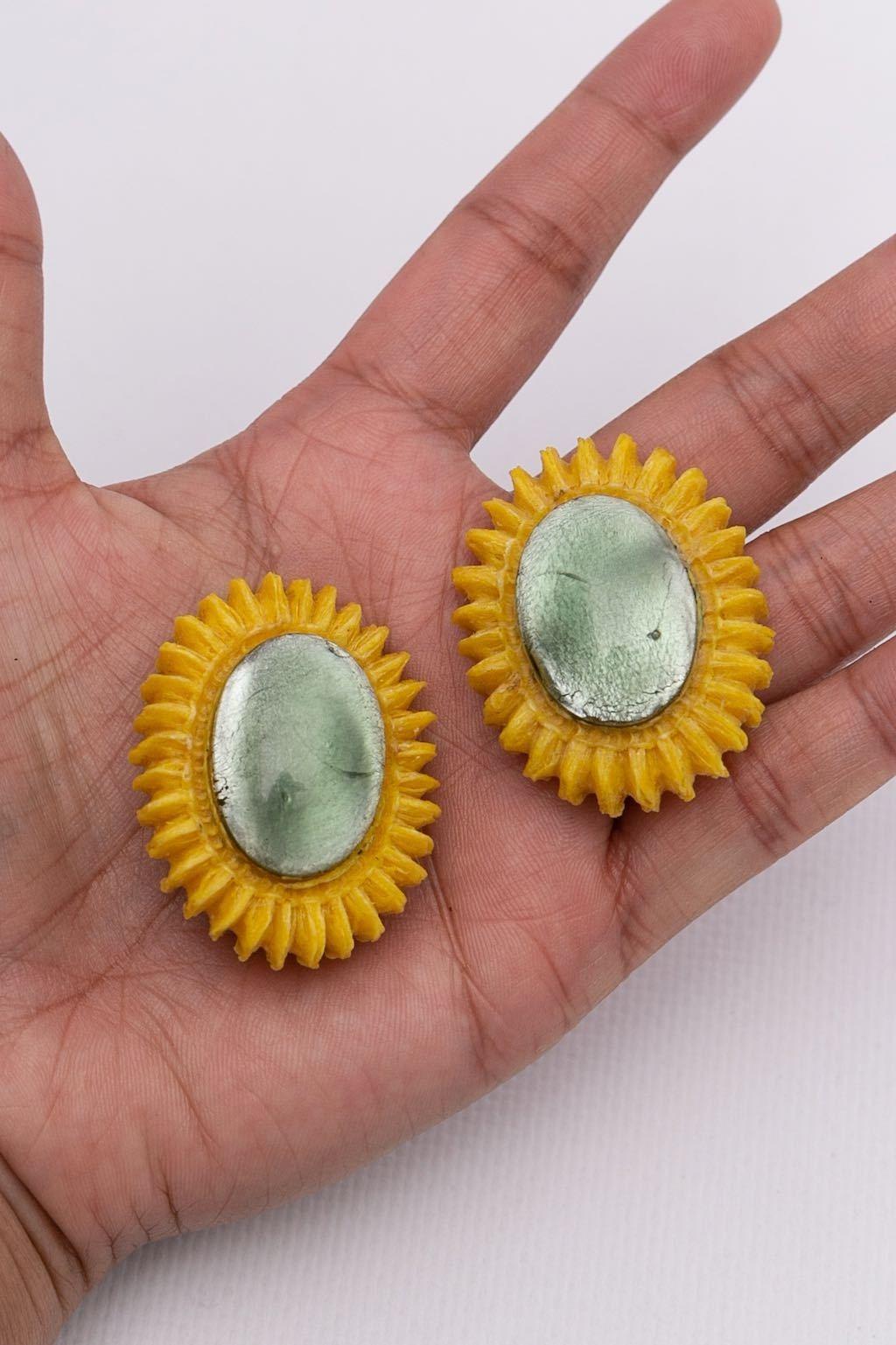 Henry Talosel and Glass Paste Clip-on Earrings For Sale 4
