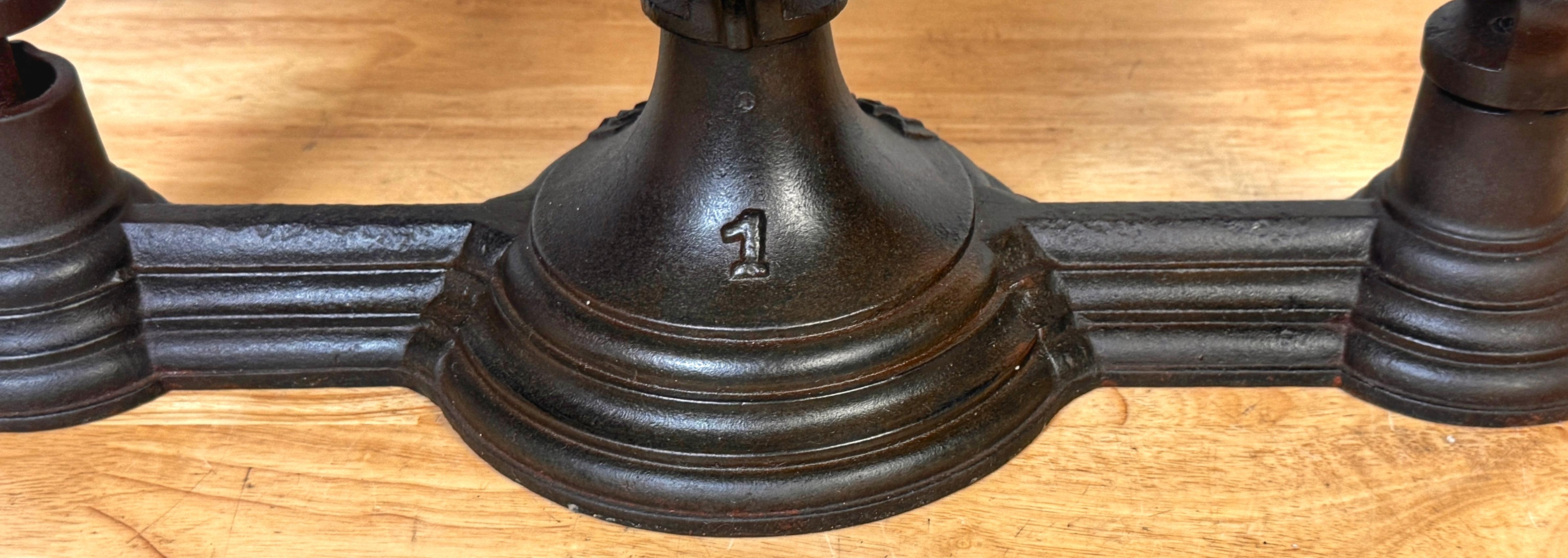 Botica Henry Troemner Hierro fundido y metal  Balanza nº 1, circa 1890s en venta 4