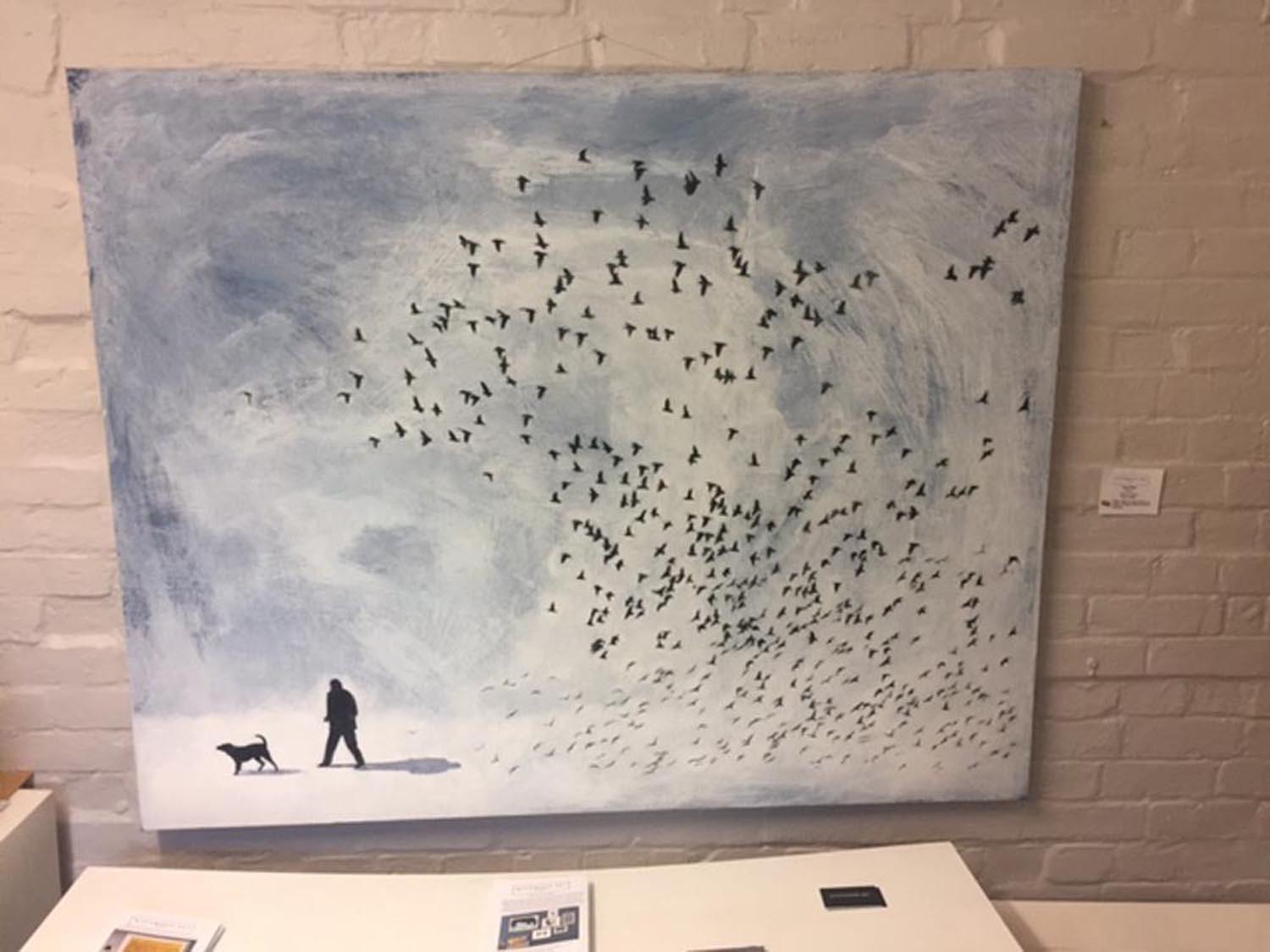 I+I, peinture de paysage contemporaine, oiseaux en vol - Gris Figurative Painting par Henry Walsh