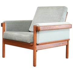 Fauteuil moderne danois en teck Henry Walter Klein pour Bramin