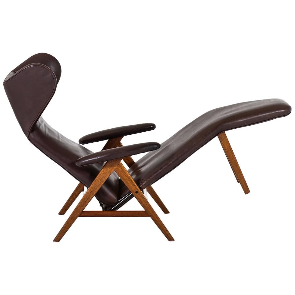 Henry Walter Klein Reclining Chair by Bramin Møbler in Denmark For Sale