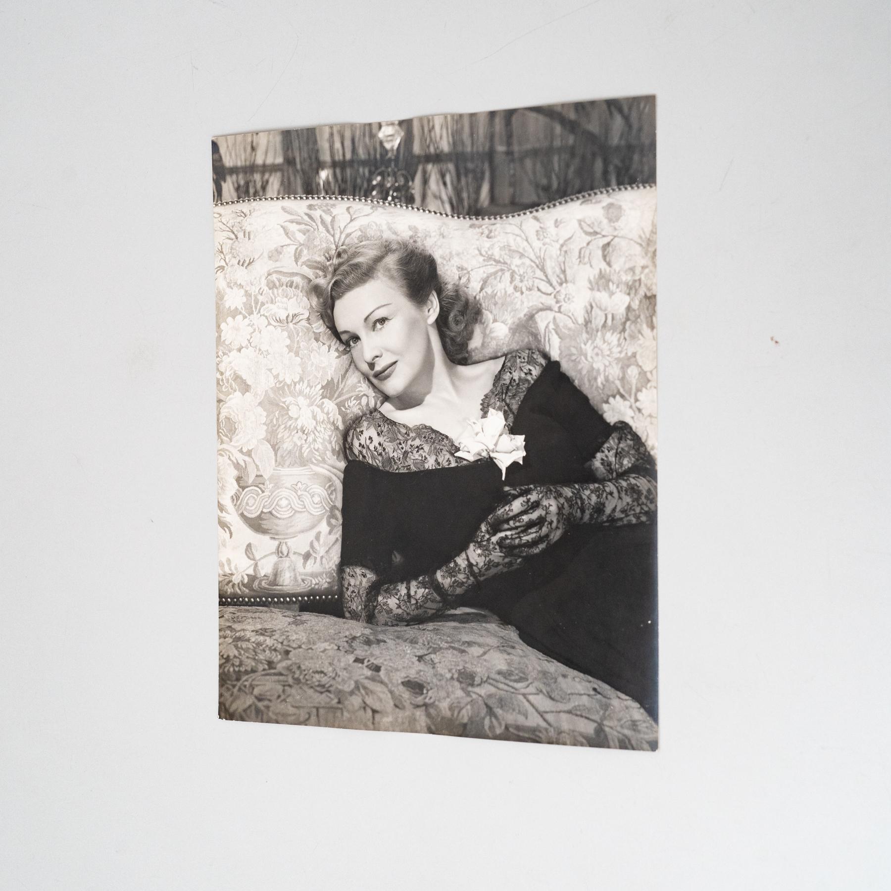 Mid-Century Modern Photographie en noir et blanc de Madeleine Carroll par Henry Waxman en vente