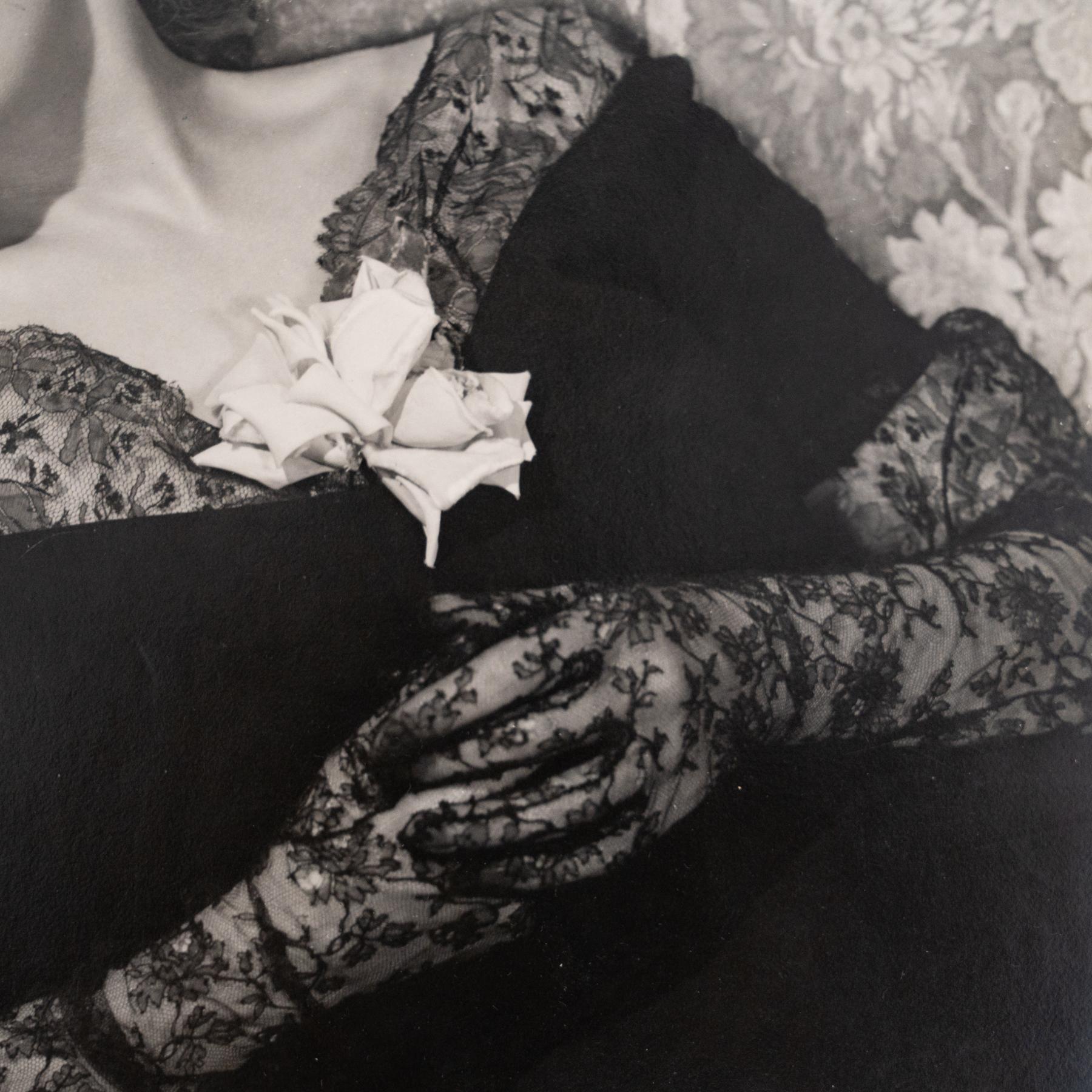 Papier Photographie en noir et blanc de Madeleine Carroll par Henry Waxman en vente