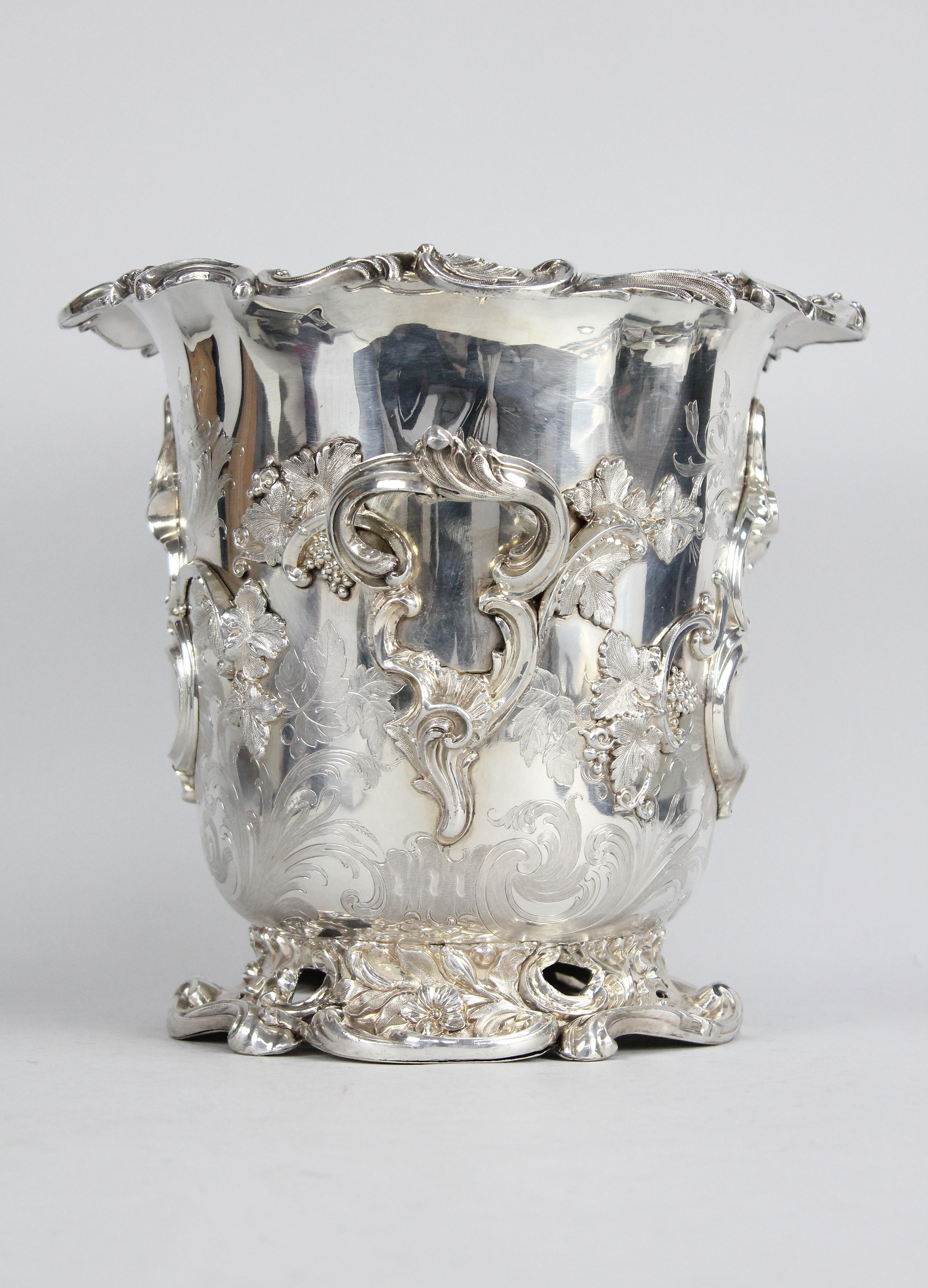 Henry Wilkinson & Co. Magnificent Champagne / Wine Cooler in Silver Plate 4