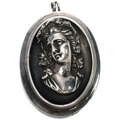 Vintage Henryk Winograd 999 Silver Large Repousse Cameo Pendant