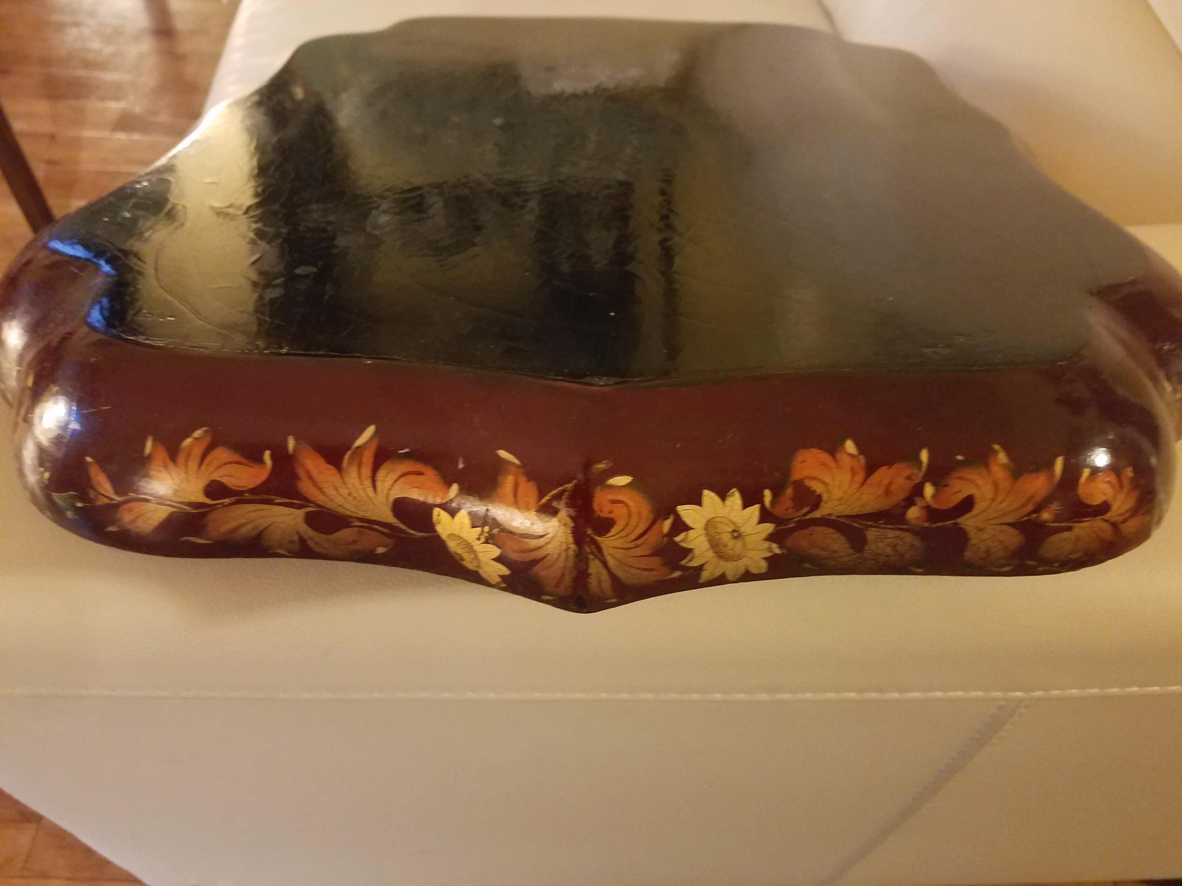 Henry Clay Papier Mâché Lacquered Tray and Base In Good Condition For Sale In Downingtown, PA