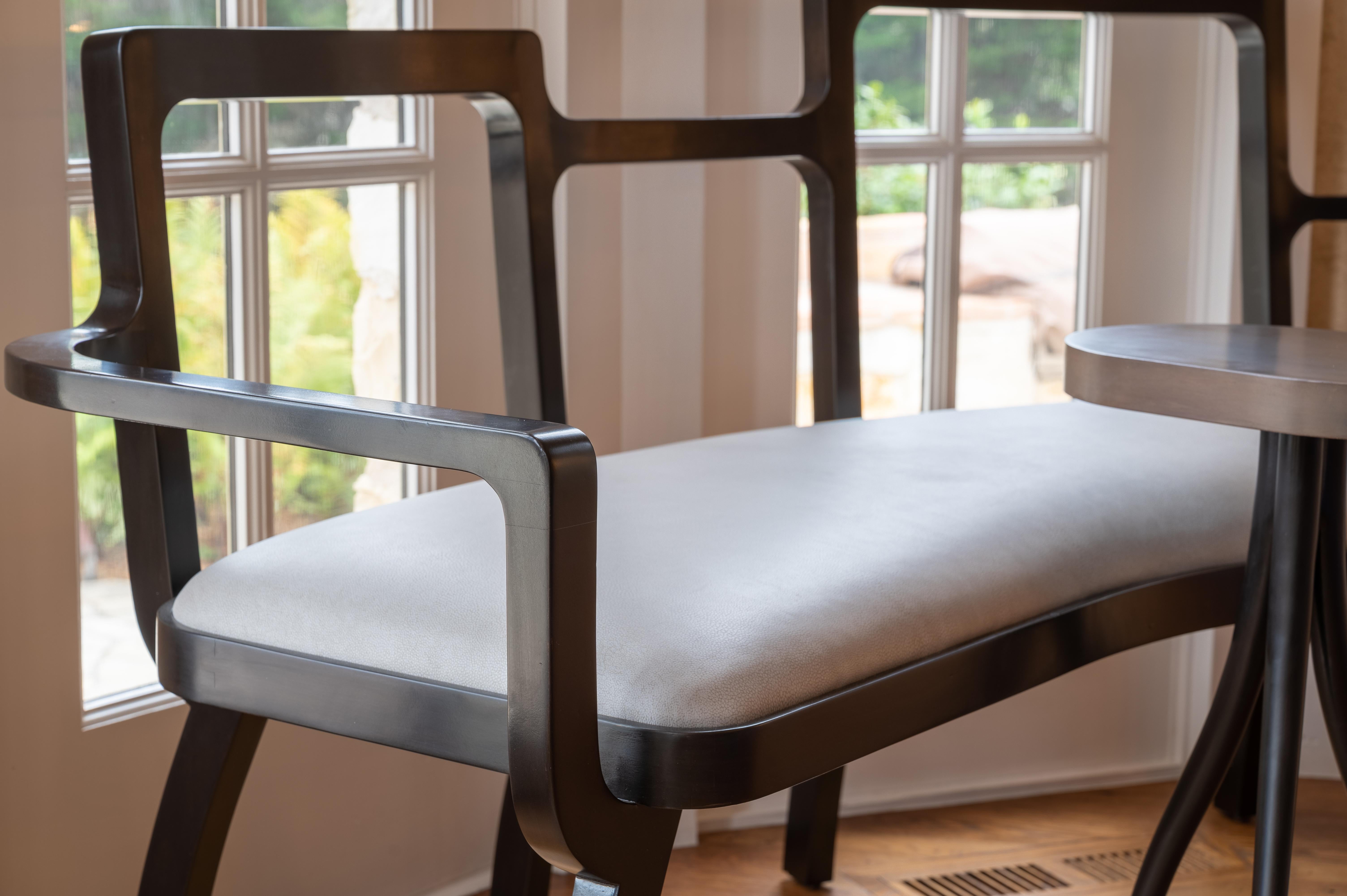 Hepburn Settee In New Condition For Sale In Carmel, CA