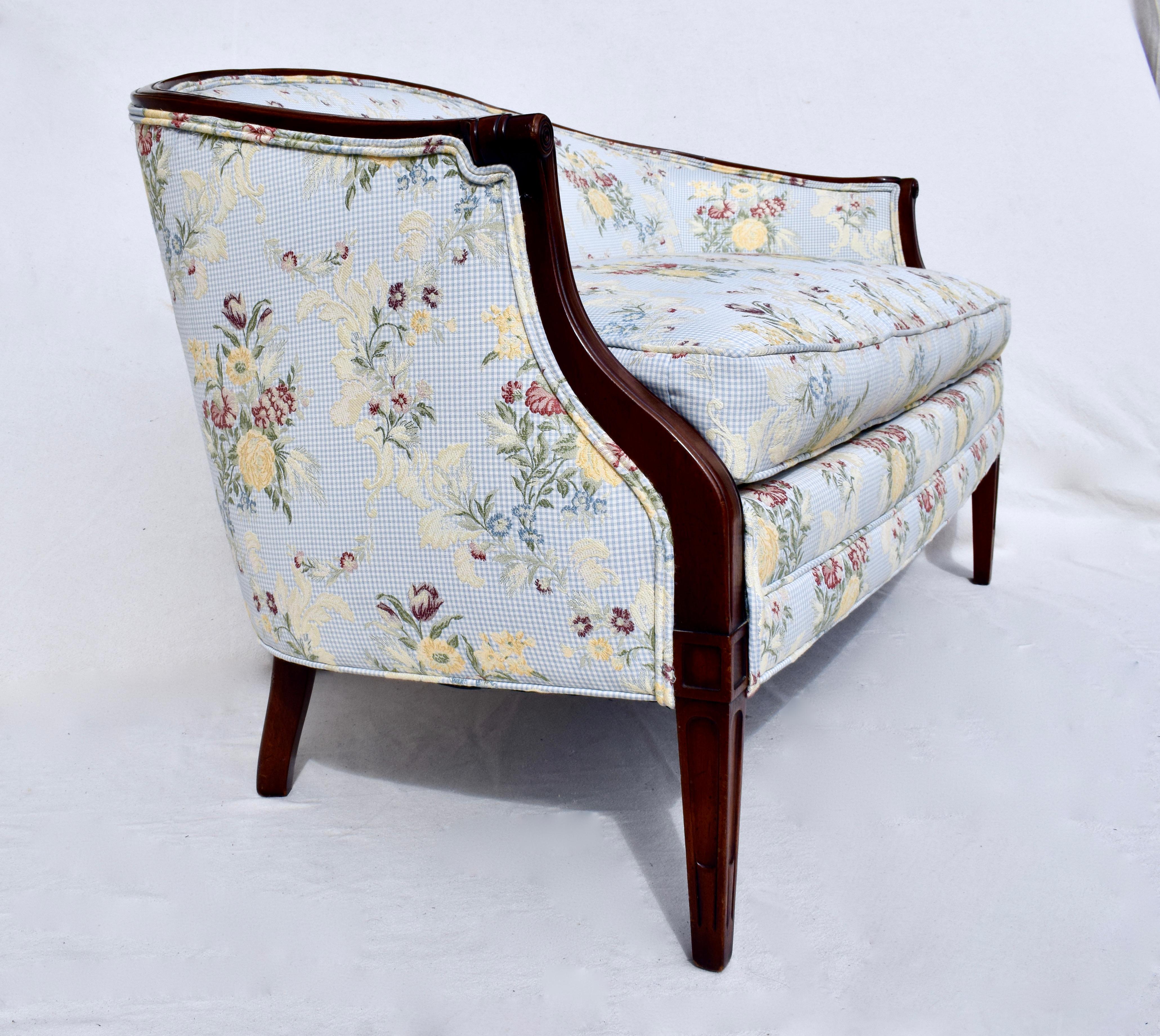 American Hepplewhite Bow Back Mahogany Settee Sofa