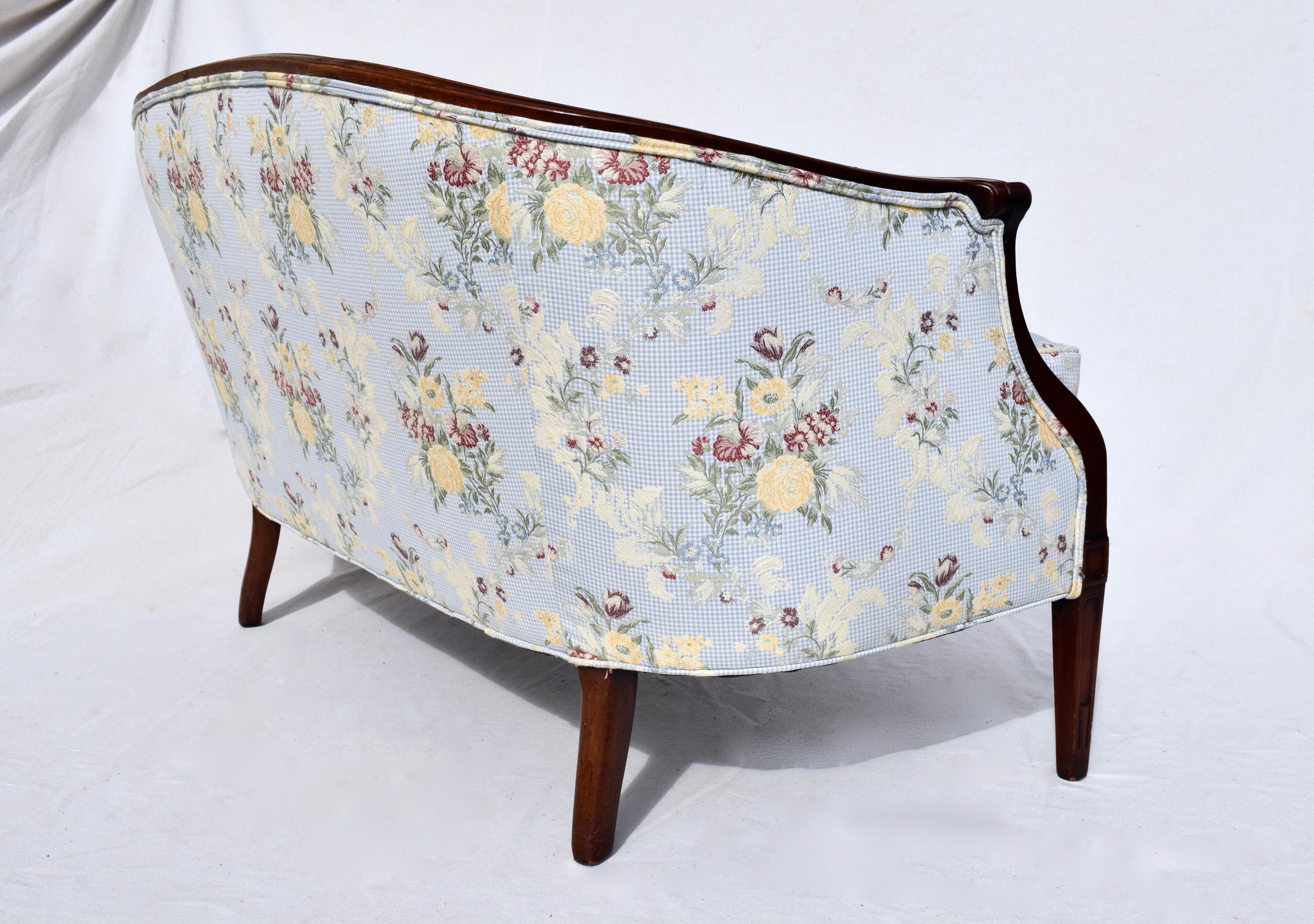 Hepplewhite Bow Back Mahogany Settee Sofa 1