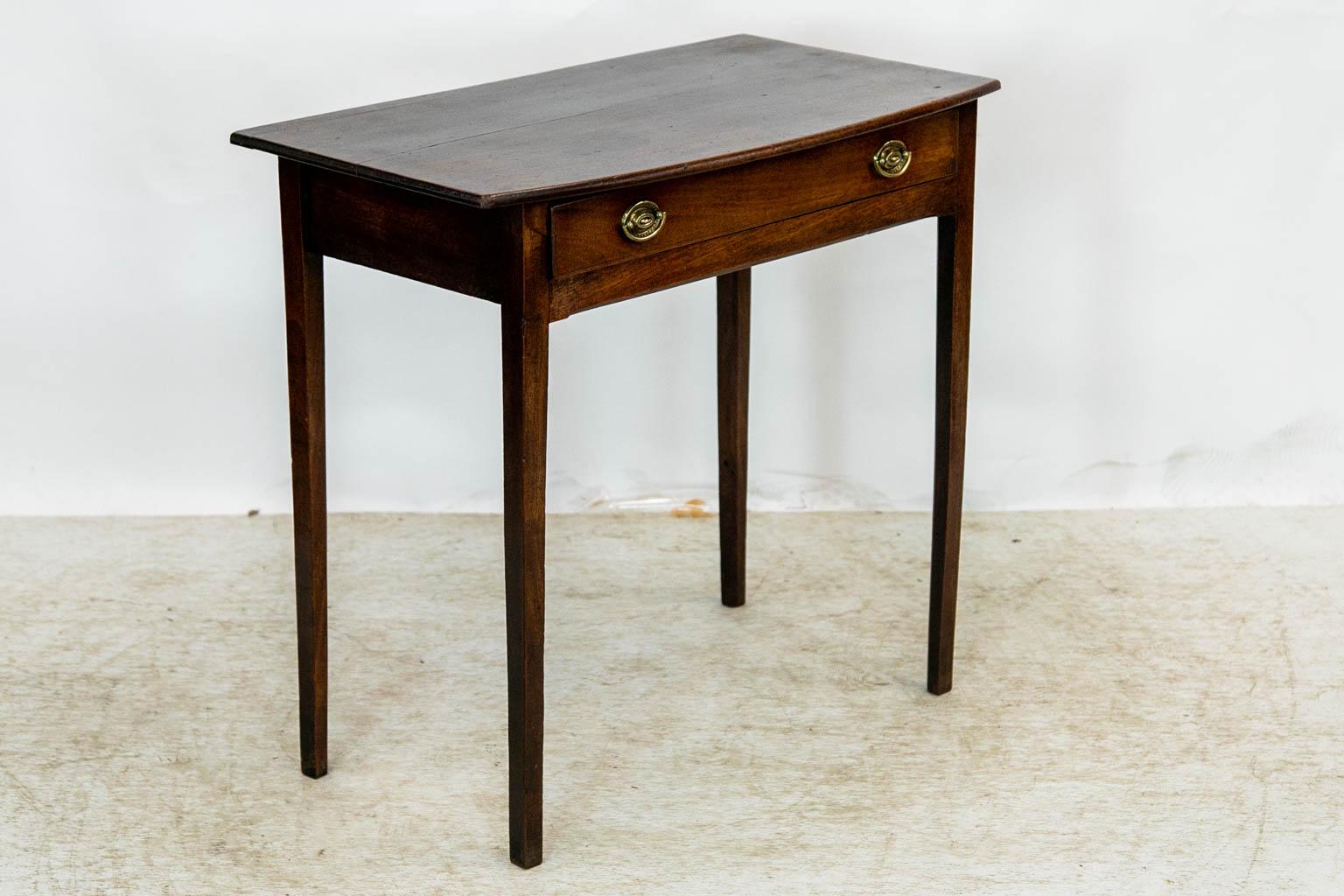 Late 18th Century Hepplewhite Bowfront Side Table