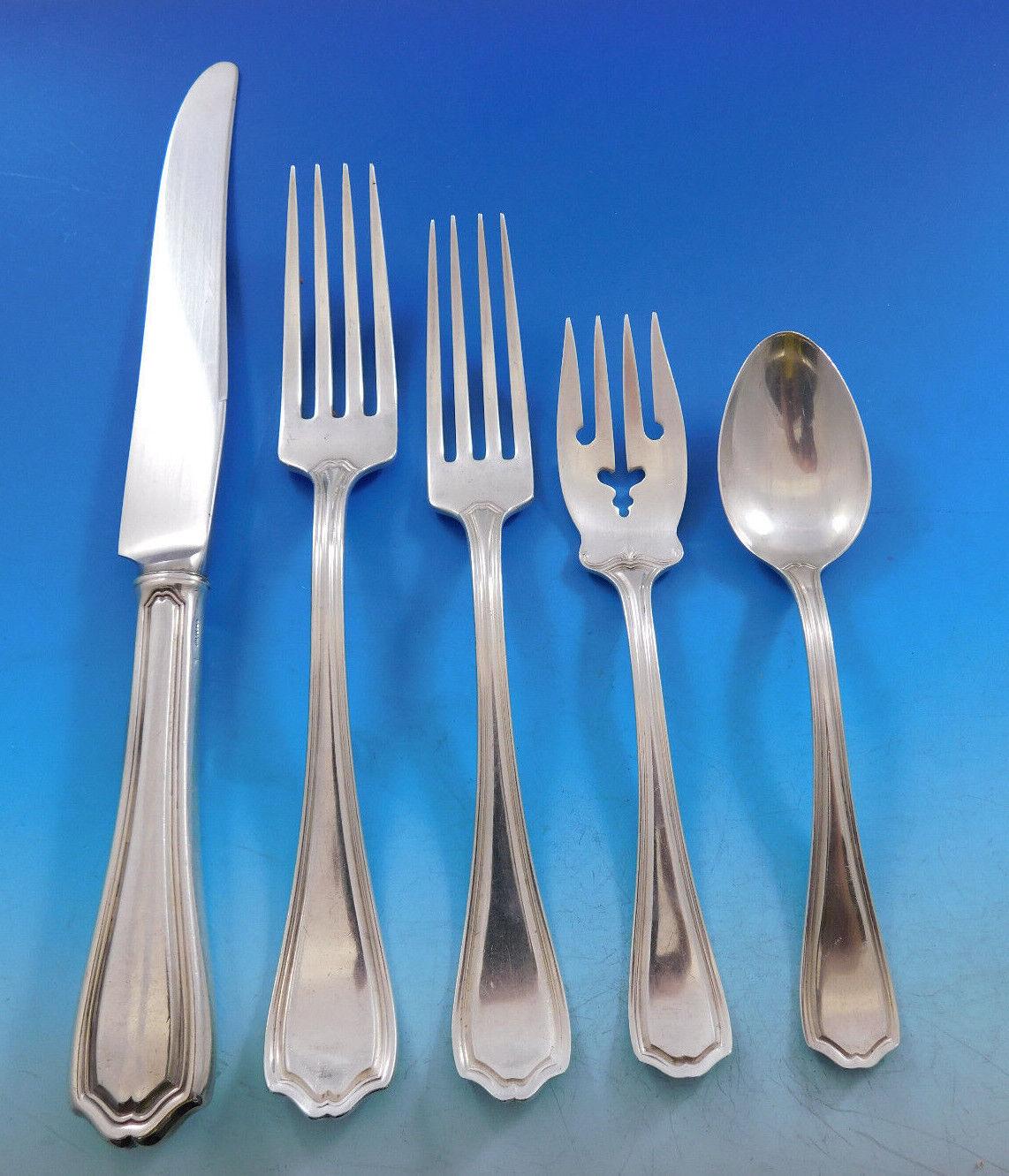 Hepplewhite by Reed & Barton Sterling Silver Flatware Set Service 149 Pc Dinner In Excellent Condition For Sale In Big Bend, WI