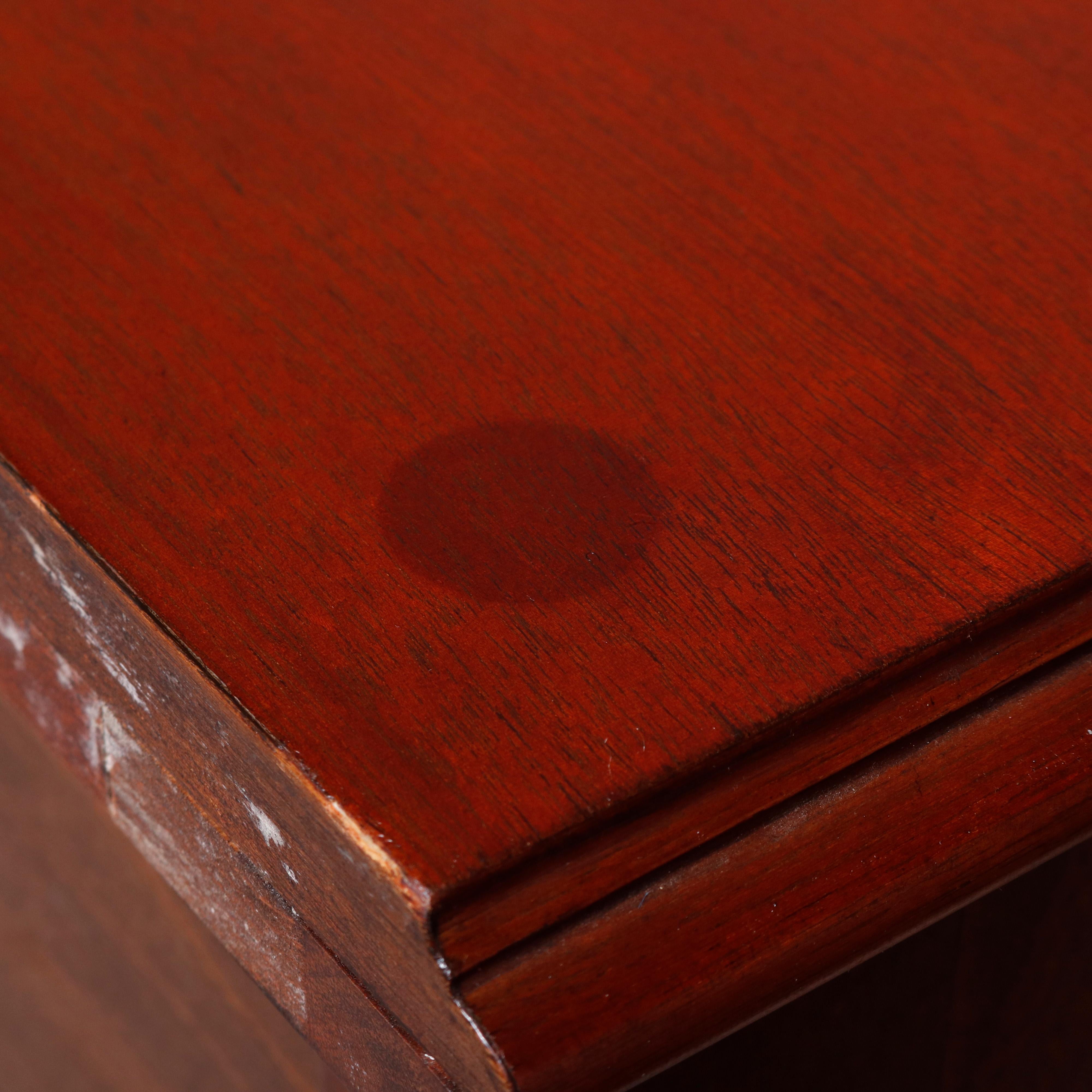 Hepplewhite Councill Craftsmen Flame Mahogany Serpentine 2-Drawer Server 8