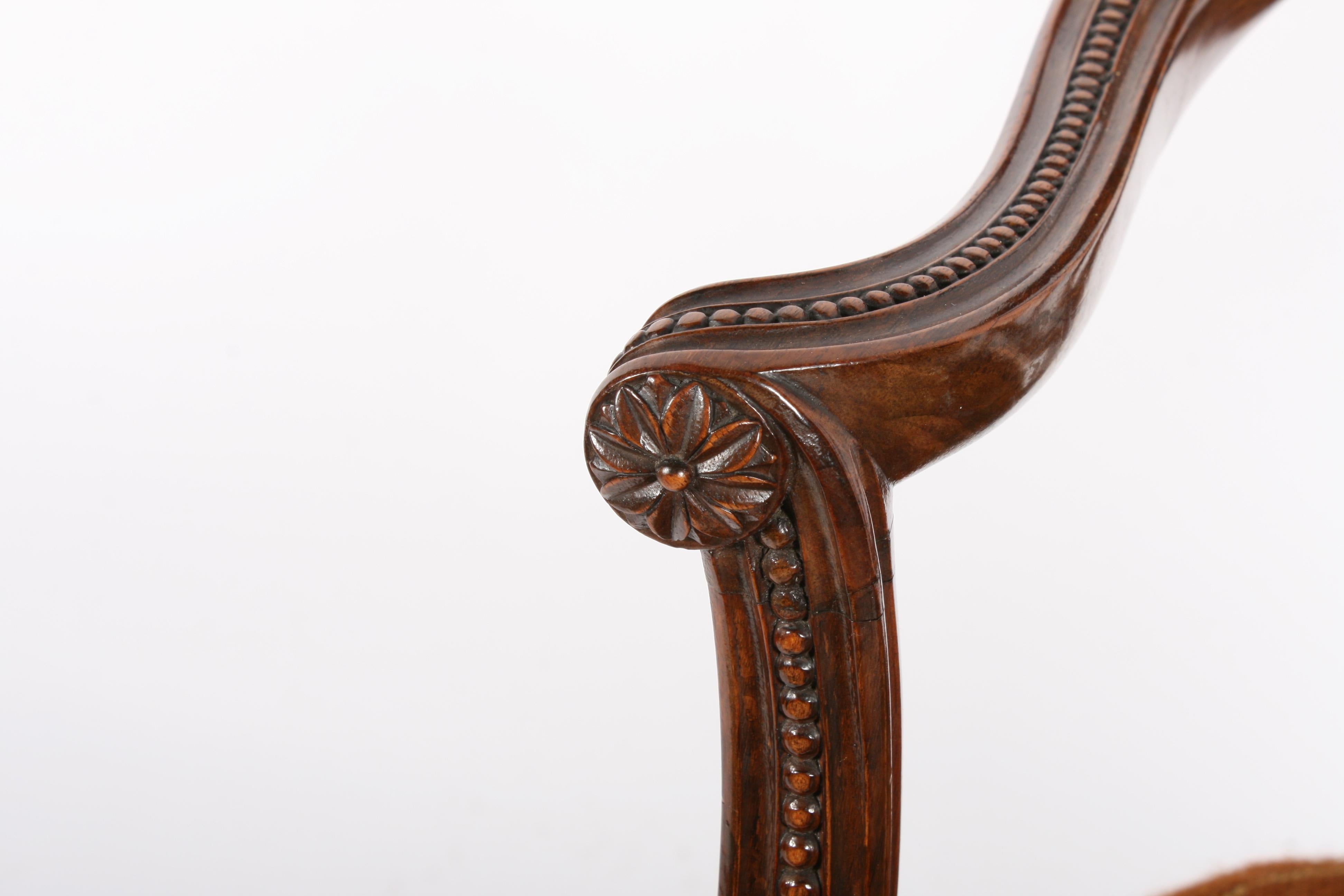 20th Century Hepplewhite Design Georgian Mahogany Elbow Chair For Sale 5