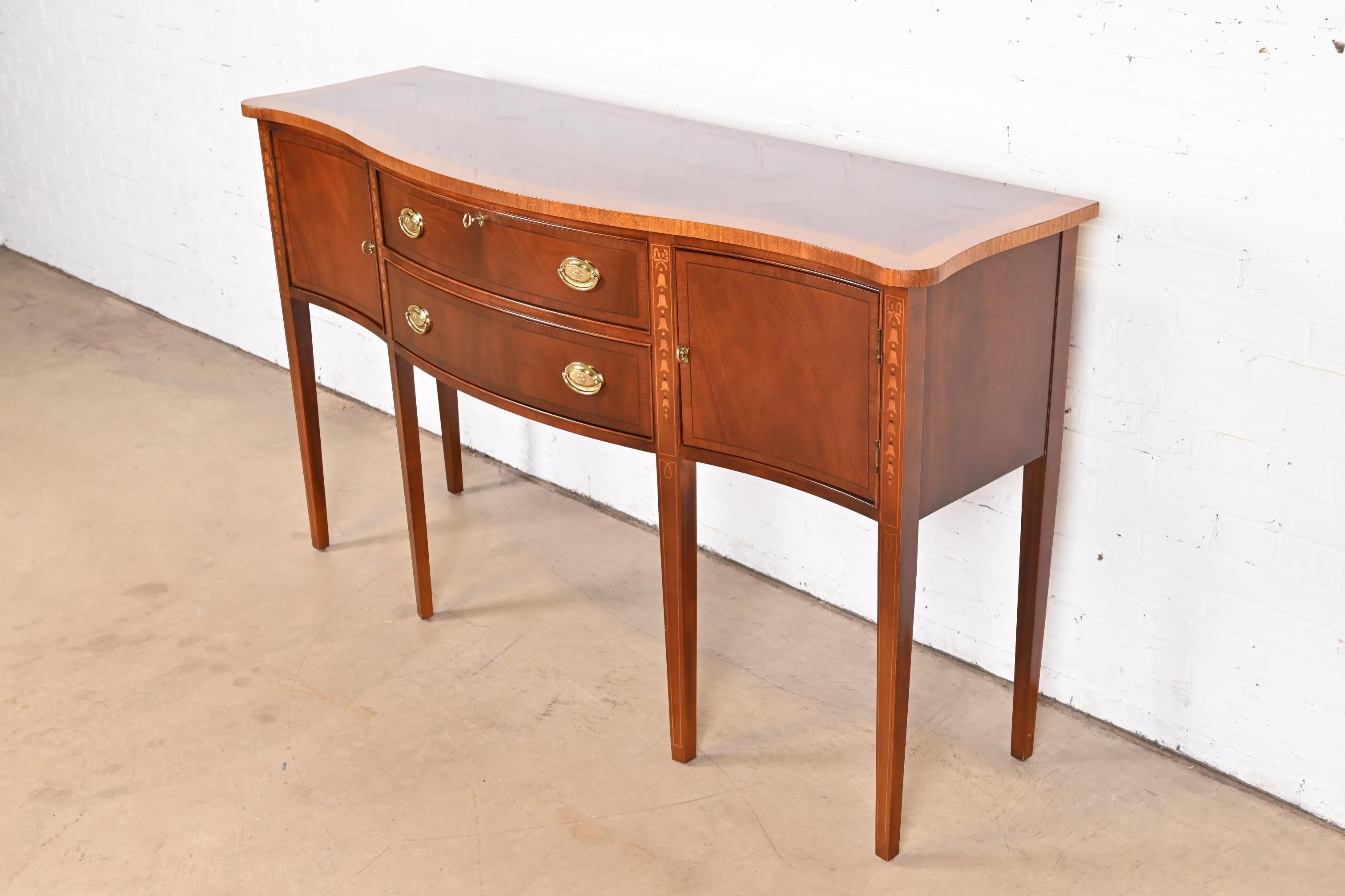 20th Century Hepplewhite Inlaid Mahogany Serpentine Front Sideboard Credenza For Sale