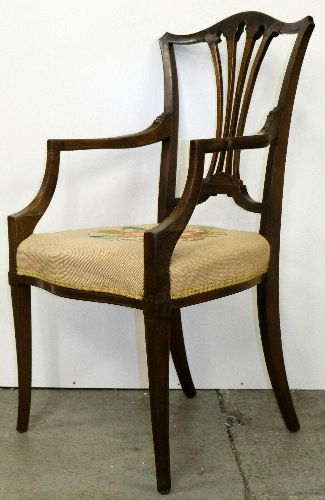 Victorian Hepplewhite Hardwood Armchair on Delicate Curved Legs on Original Seat For Sale
