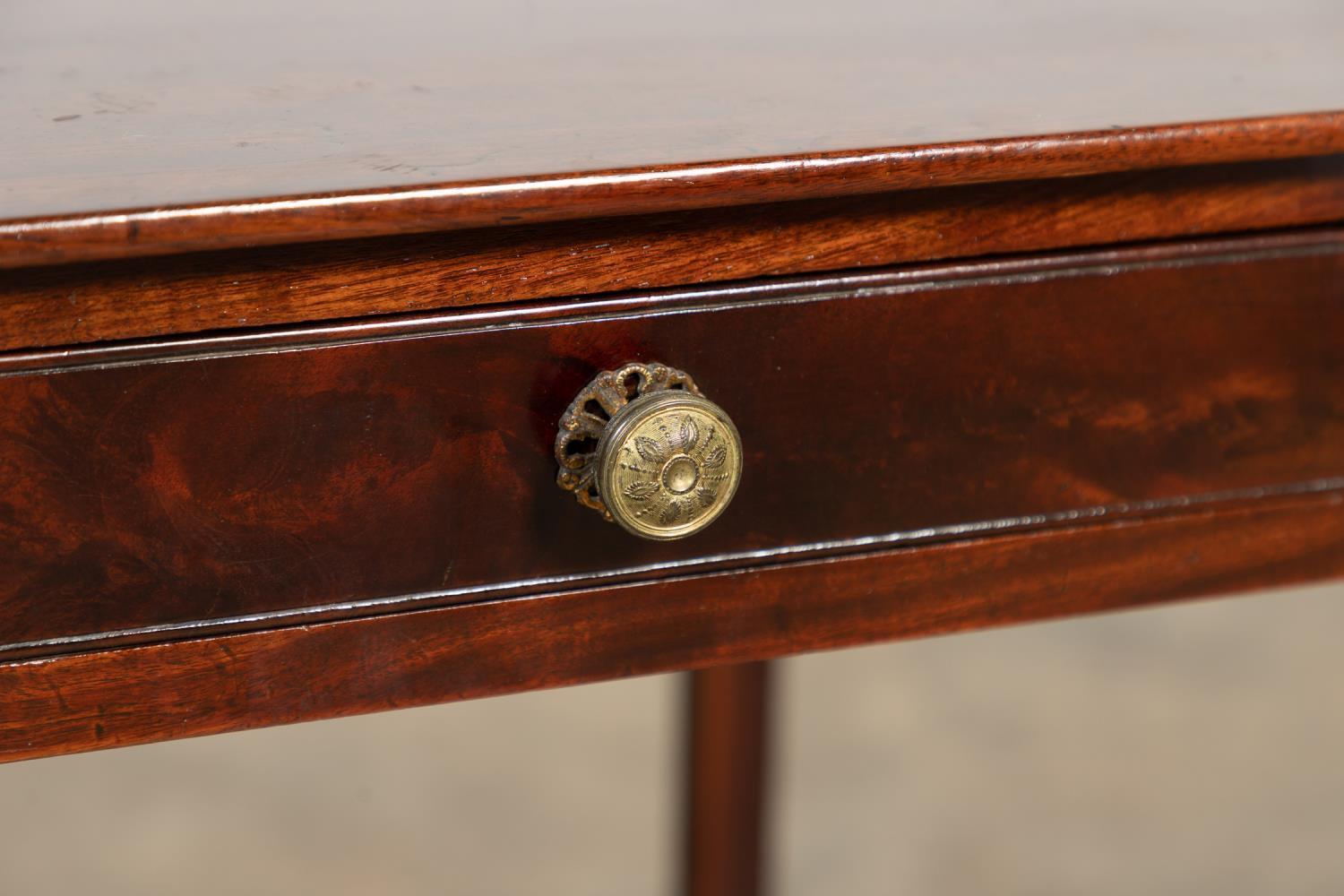 Hepplewhite Mahogany Console Table For Sale 2