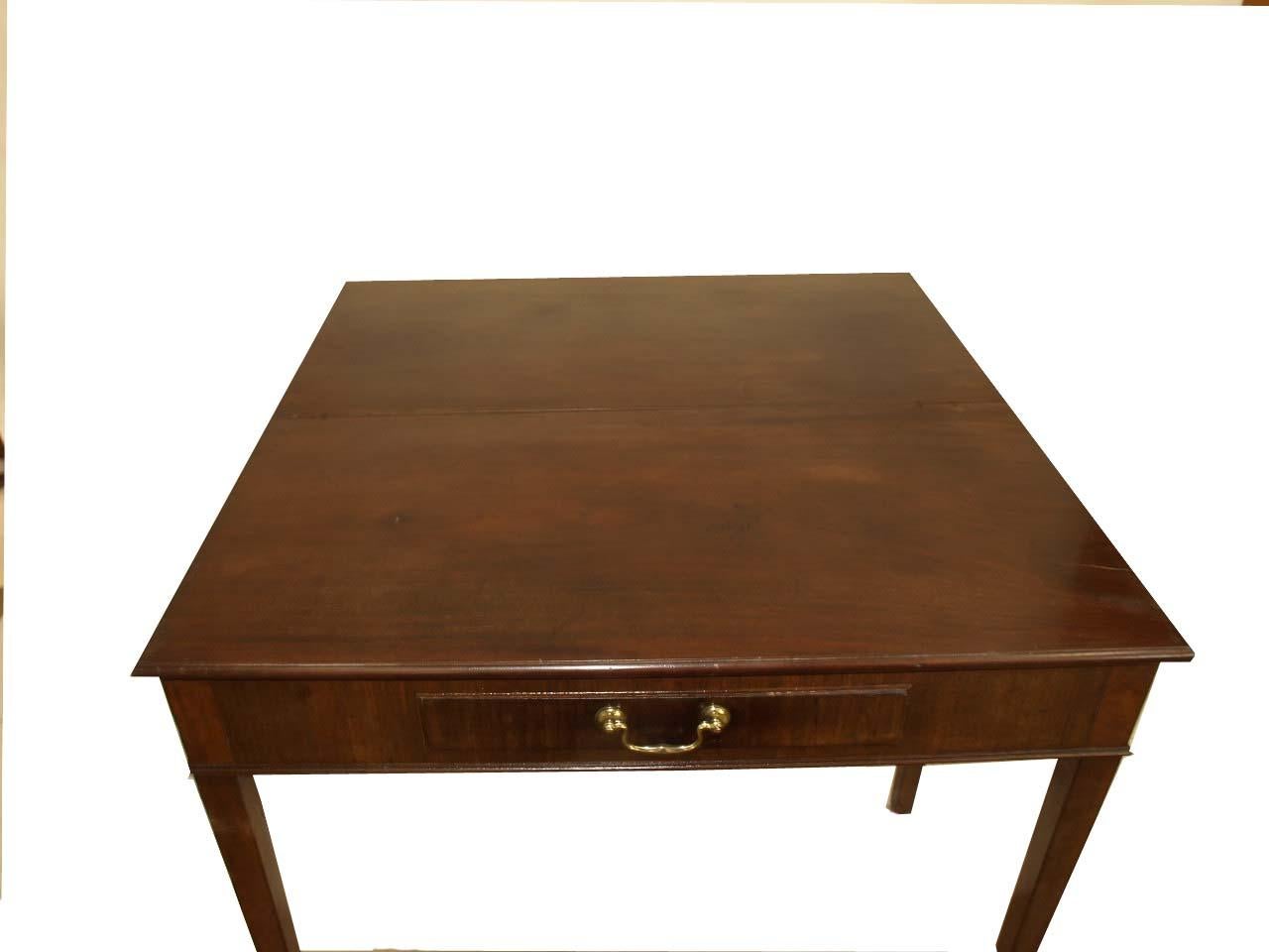 Hepplewhite Mahogany Game Table For Sale 2