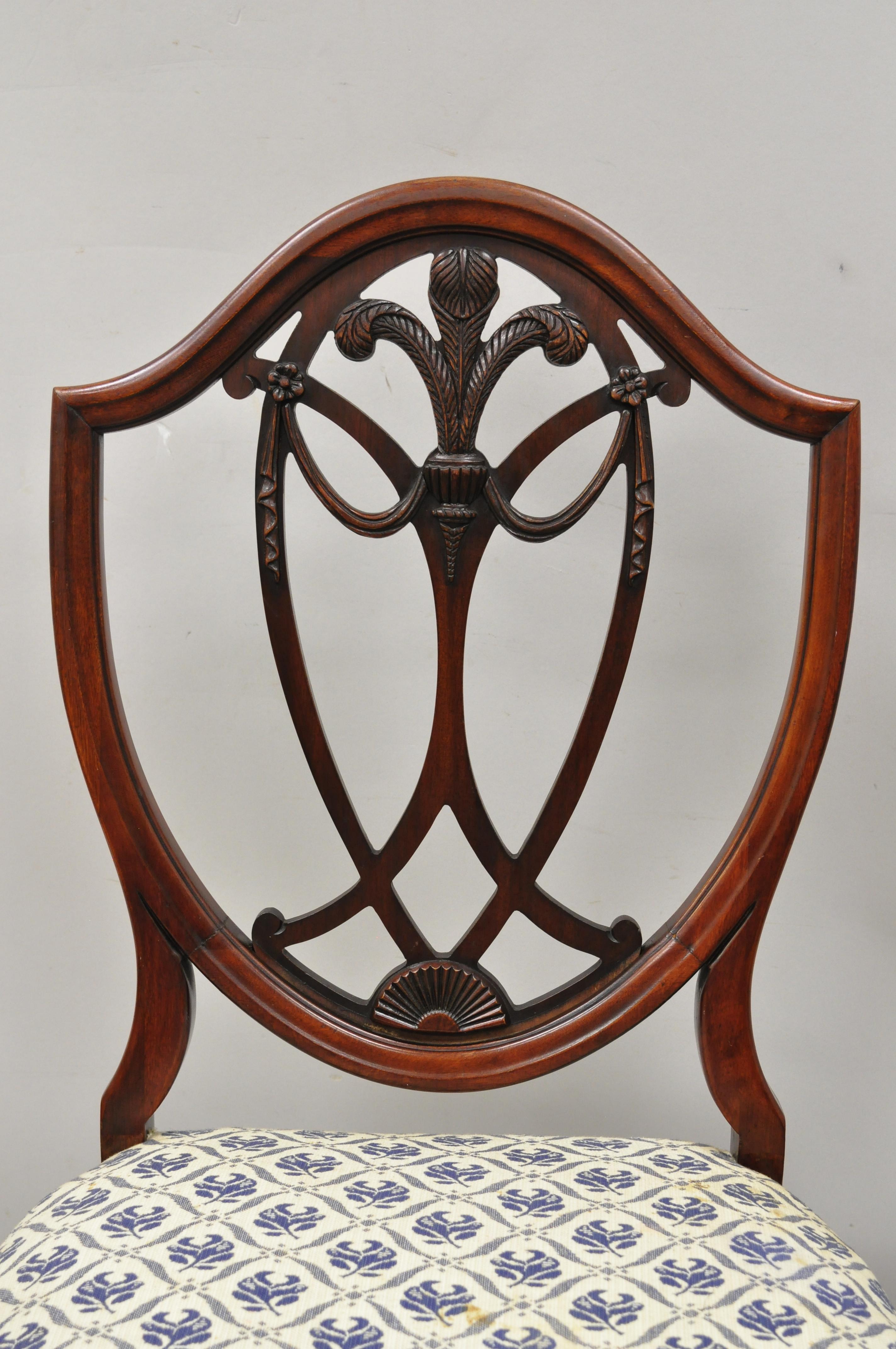 20th Century Hepplewhite Mahogany Prince of Wales Plume Shield Back Dining Chairs, Set of 6