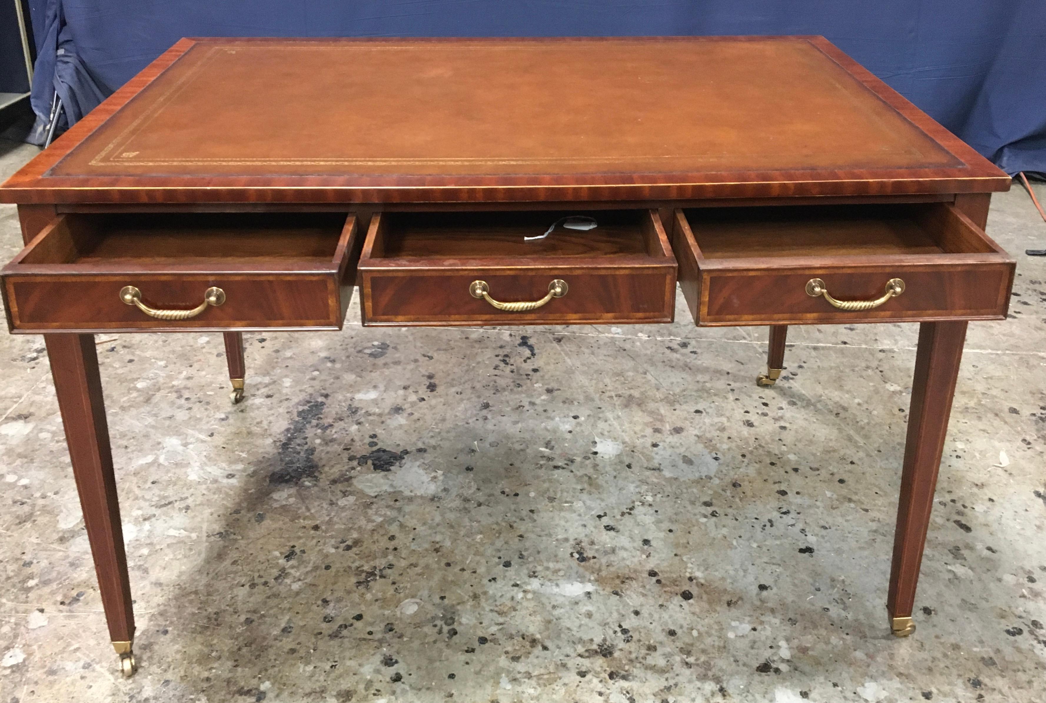 Hepplewhite Mahogany Writing Desk by Leighton Hall In New Condition For Sale In Suwanee, GA