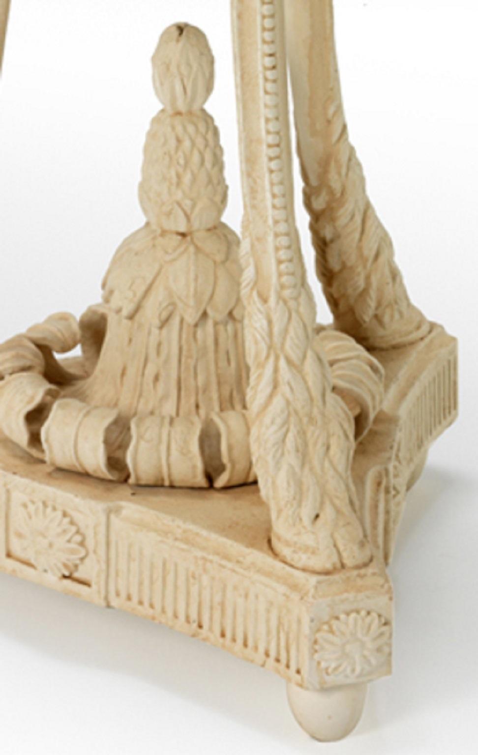 Torchere a testa di ariete Hepplewhite In condizioni ottime in vendita a Sturminster Marshall, Dorset