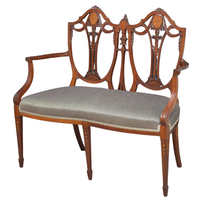 Hepplewhite Revival Mahogany Settee For Sale at 1stDibs hepplewhite