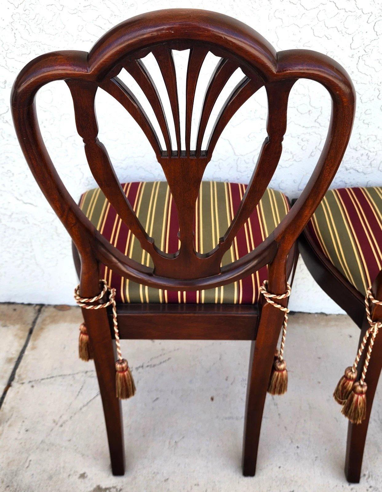 Hepplewhite Shield Back Mahogany Chairs Set of 6 For Sale 7