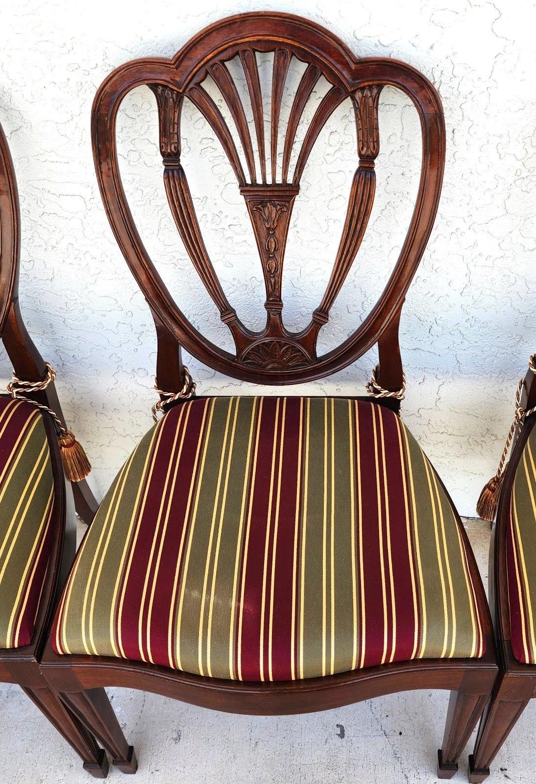 20th Century Hepplewhite Shield Back Mahogany Chairs Set of 6 For Sale