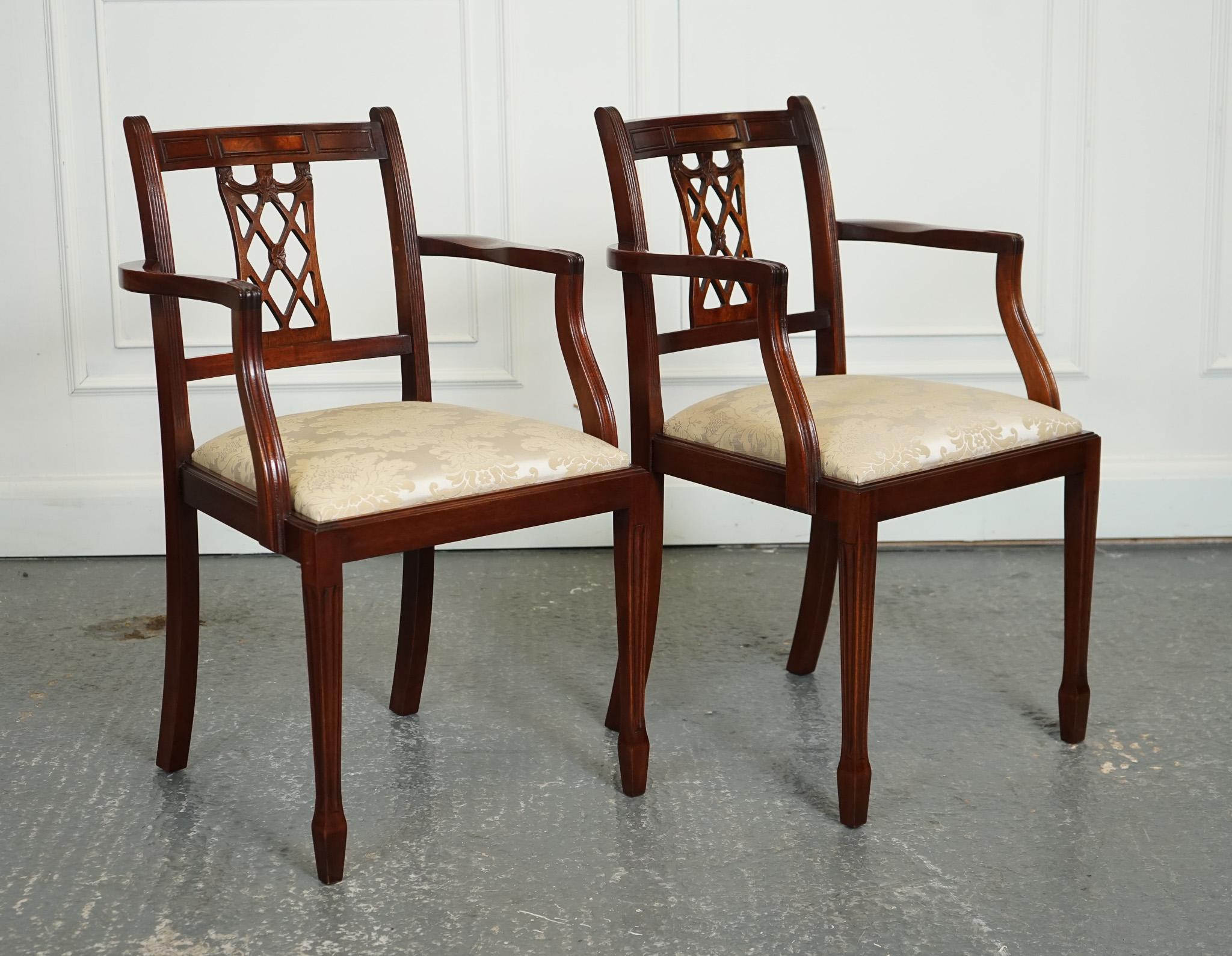 HEPPLEWHITE STYLE BEVAN FUNNELL SET OF 5 DINING CHAiRS CREAM UPHOLSTERED SEATS For Sale 3