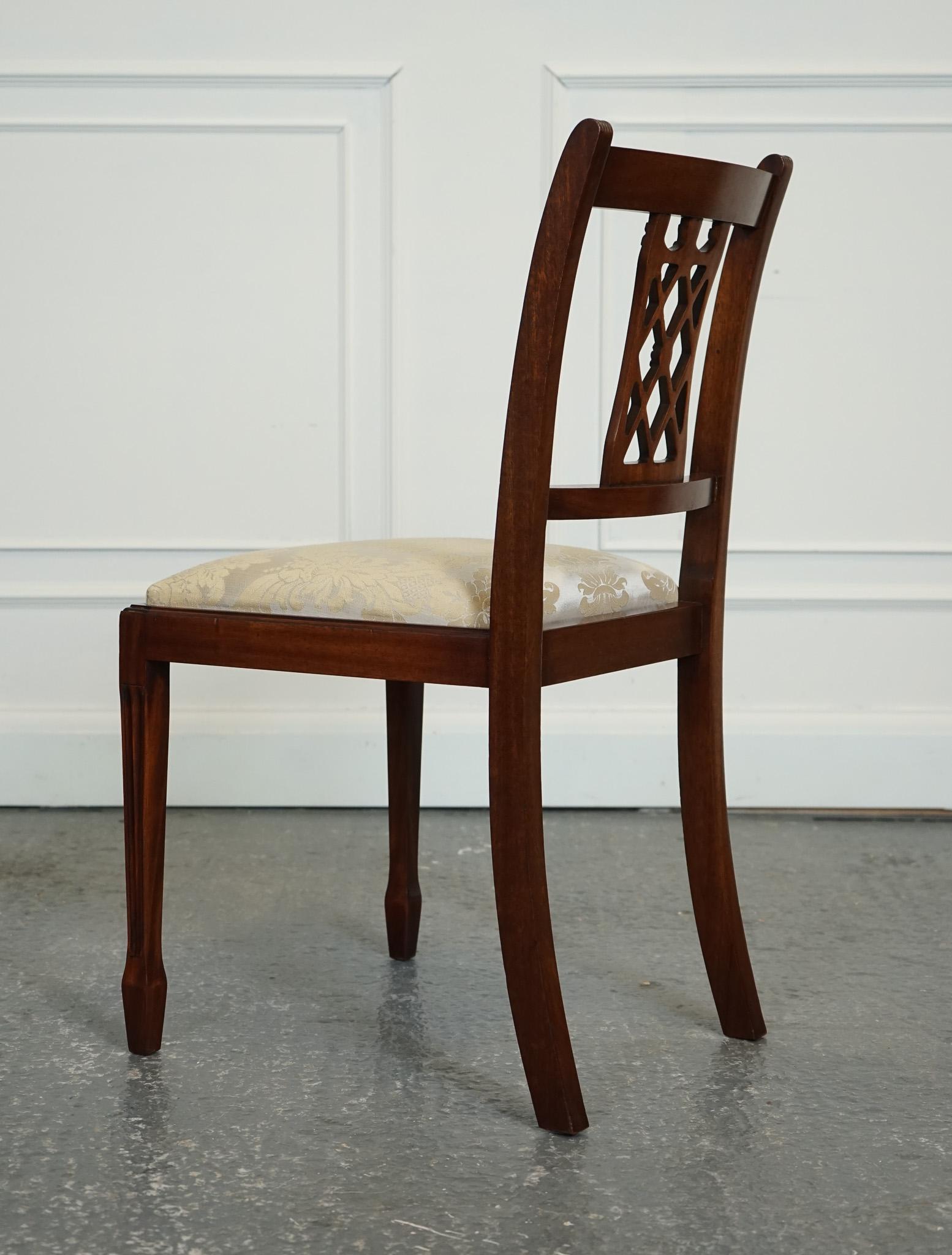 Hardwood HEPPLEWHITE STYLE BEVAN FUNNELL SET OF 5 DINING CHAiRS CREAM UPHOLSTERED SEATS For Sale