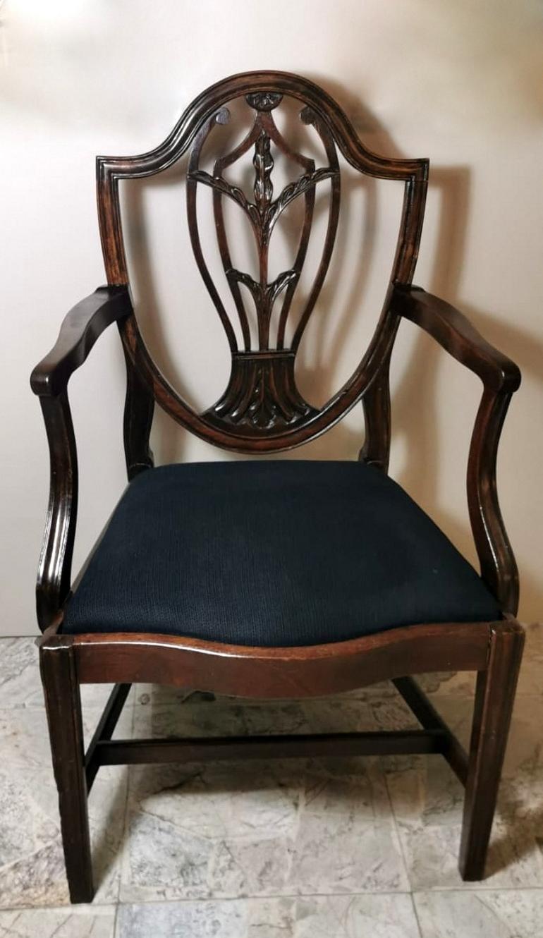 Hepplewhite Style Chair King 'Antique Master' For Sale at 1stDibs
